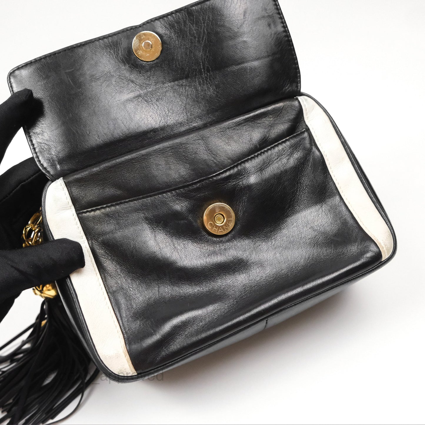 Chanel Vintage White CC Camera Bag Black Lambskin Gold Hardware
