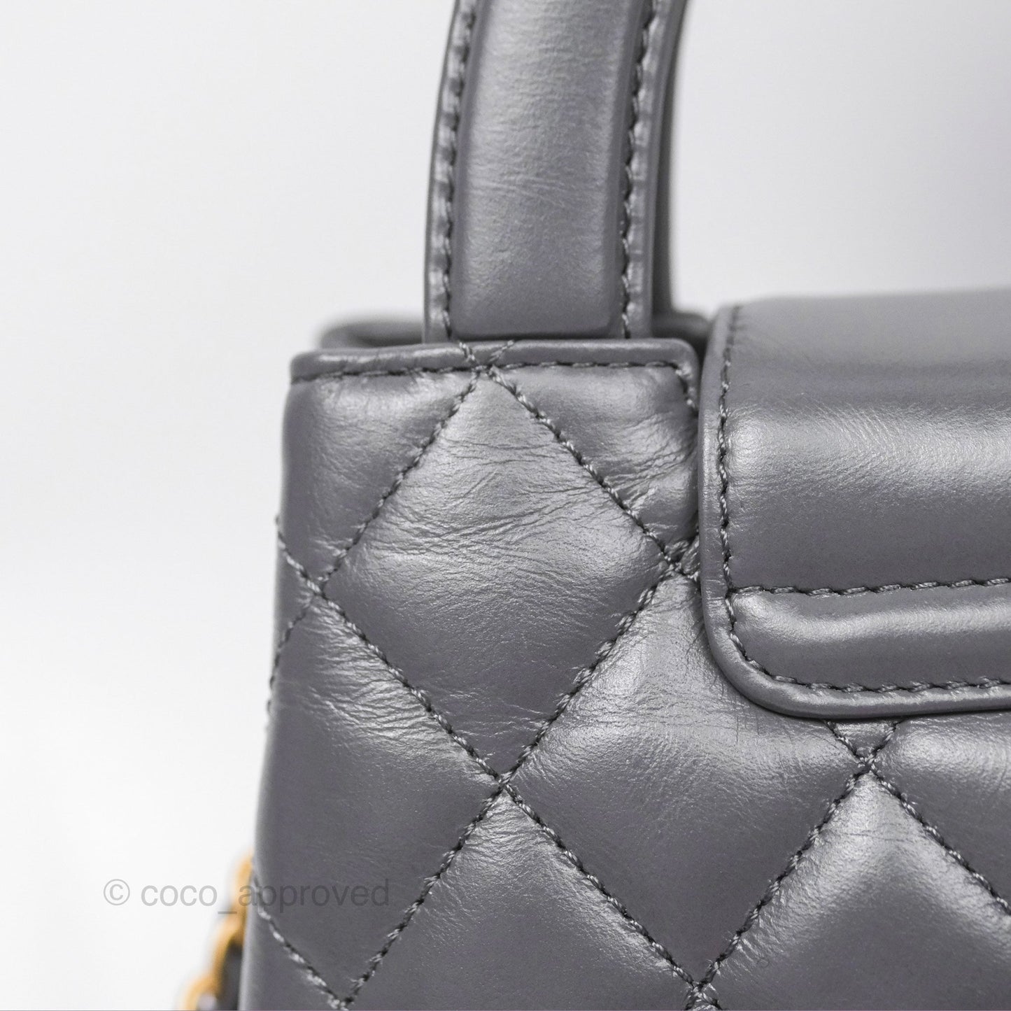 Chanel Kelly Bag Quilted Grey Shiny Calfskin Aged Gold Hardware