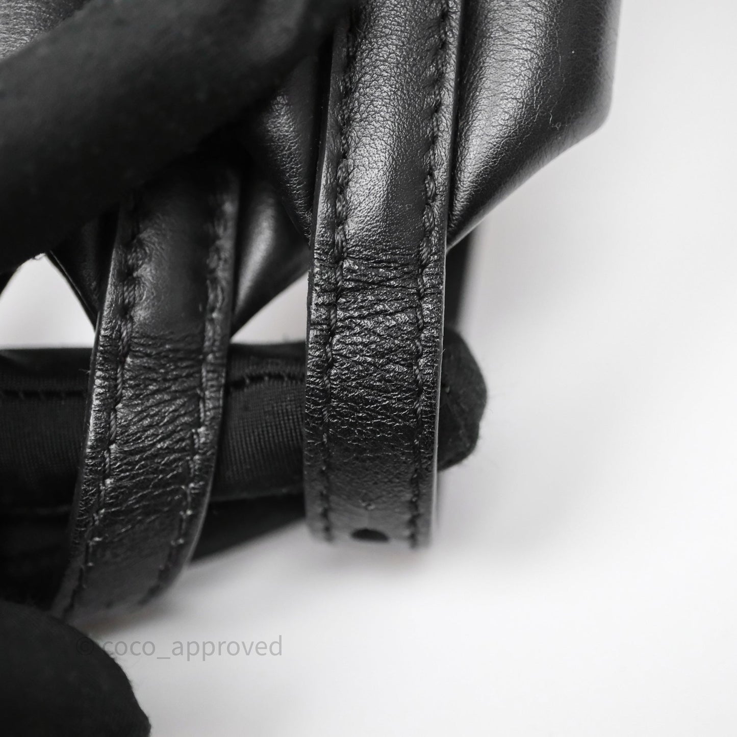 Louis Vuitton Palm Springs Backpack⁣ Monogram PM Infrarouge