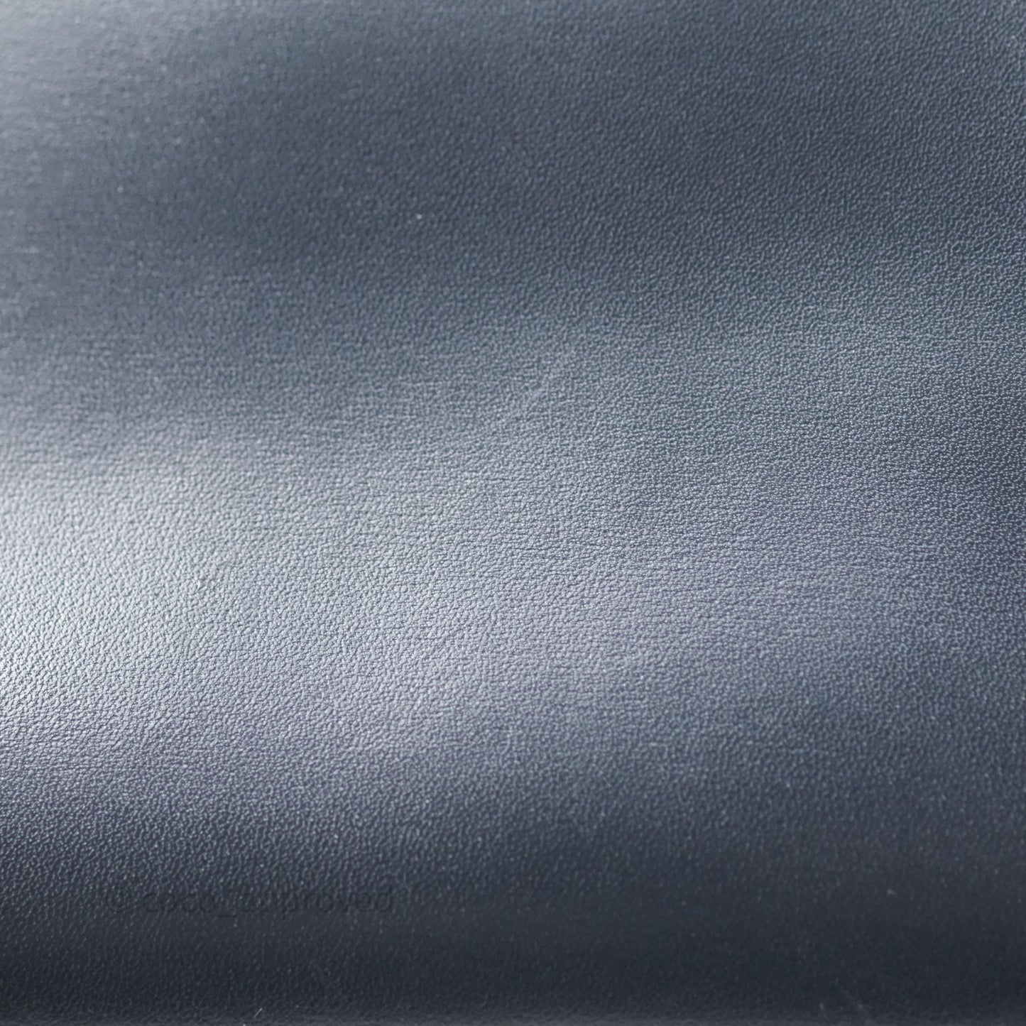 Hermès Vintage Kelly 28 Retourn Navy Box Leather Gold Hardware