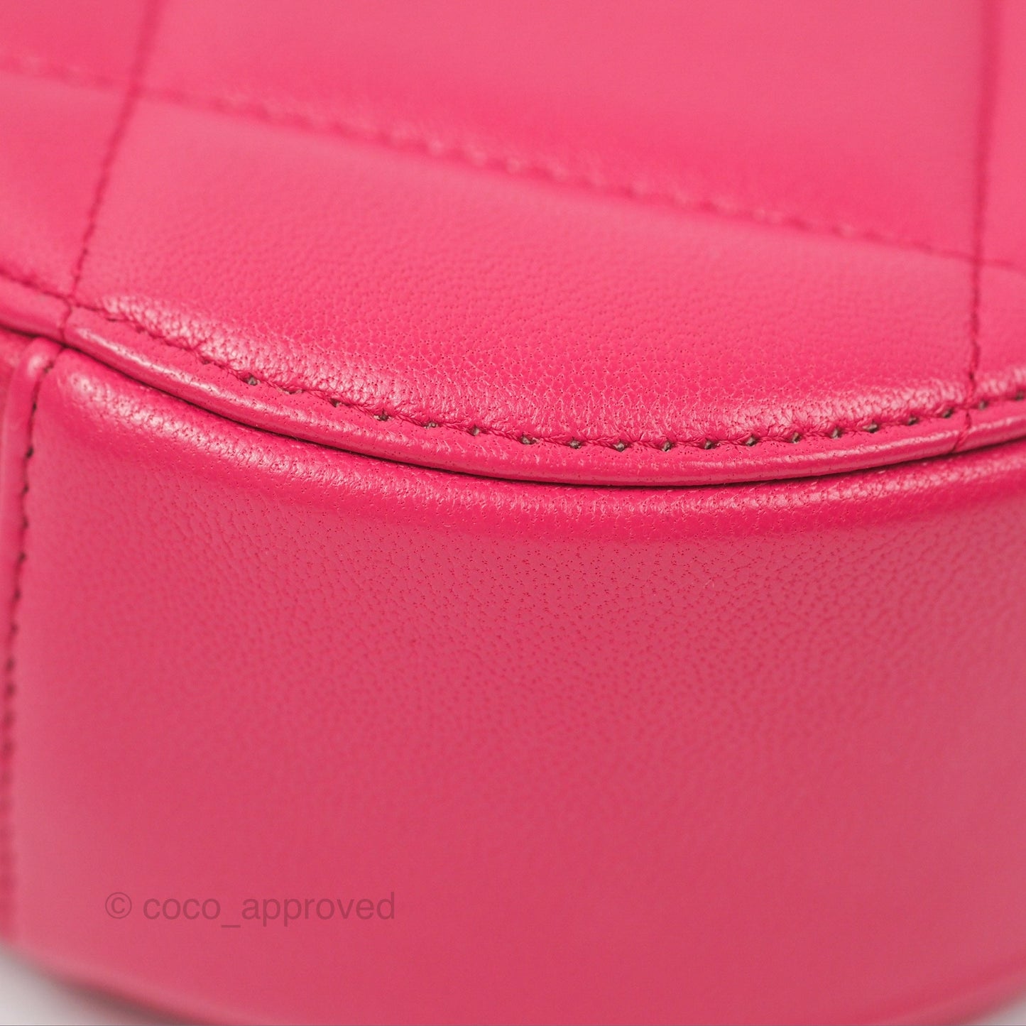 Chanel 19 Round Clutch With Chain Dark Pink Mixed Hardware
