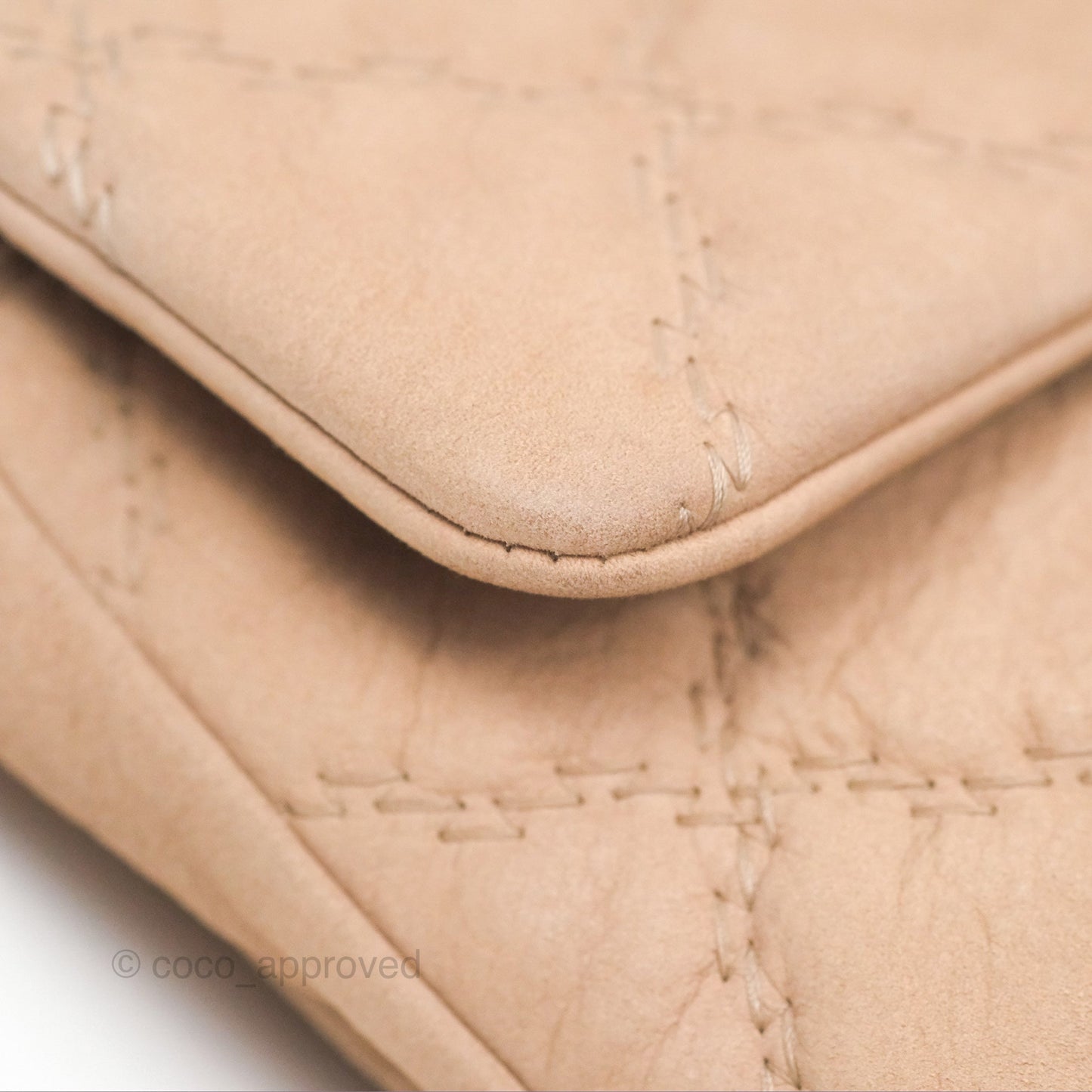 Chanel Double Stitch Hamptons Clutch With Chain Beige Washed Calfskin