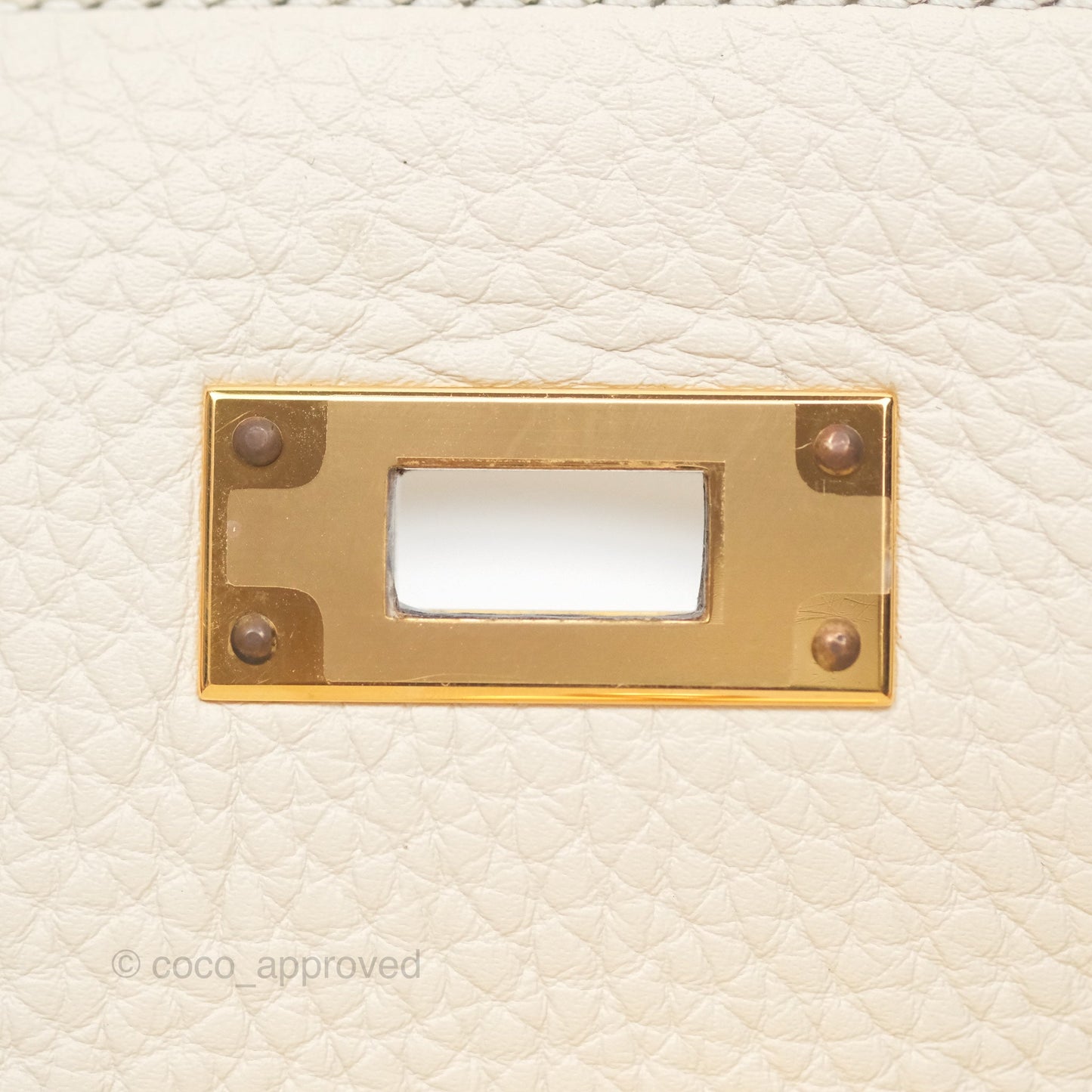 Hermès Kelly 28 Retourn Craie 10 Togo Gold Hardware