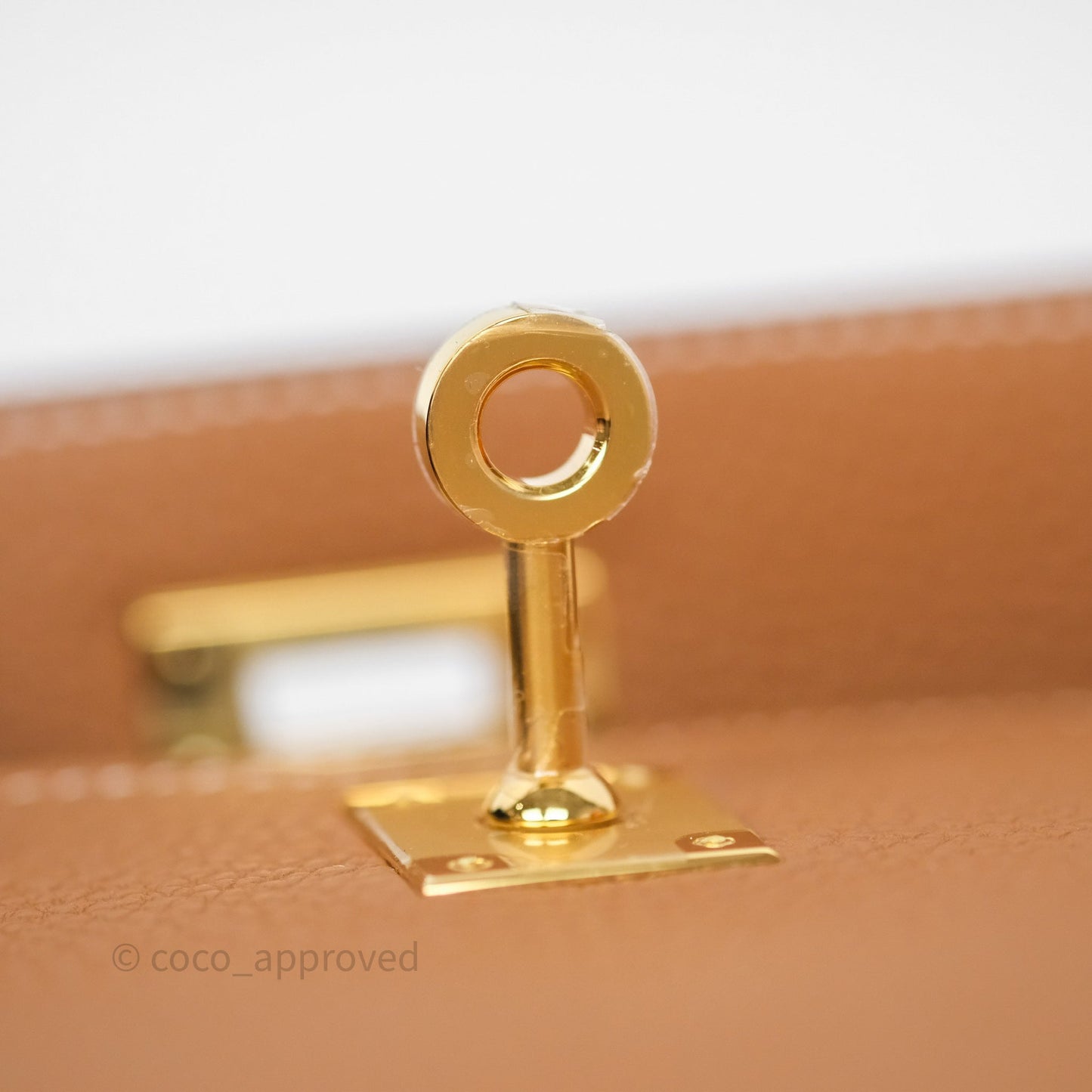 Hermès Kelly Retourne 25 Gold Togo Gold Hardware