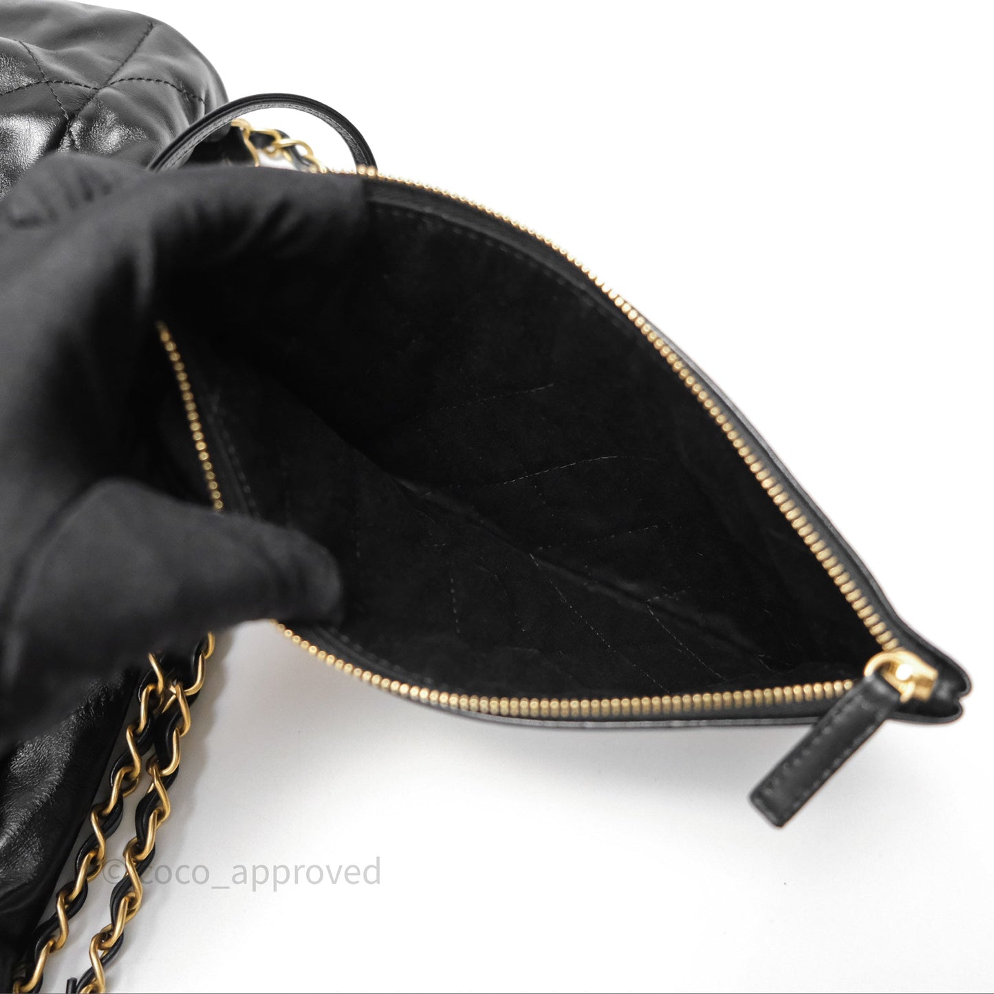 Chanel 22 Bag Medium Black Crumpled Calfskin Aged Gold Hardware