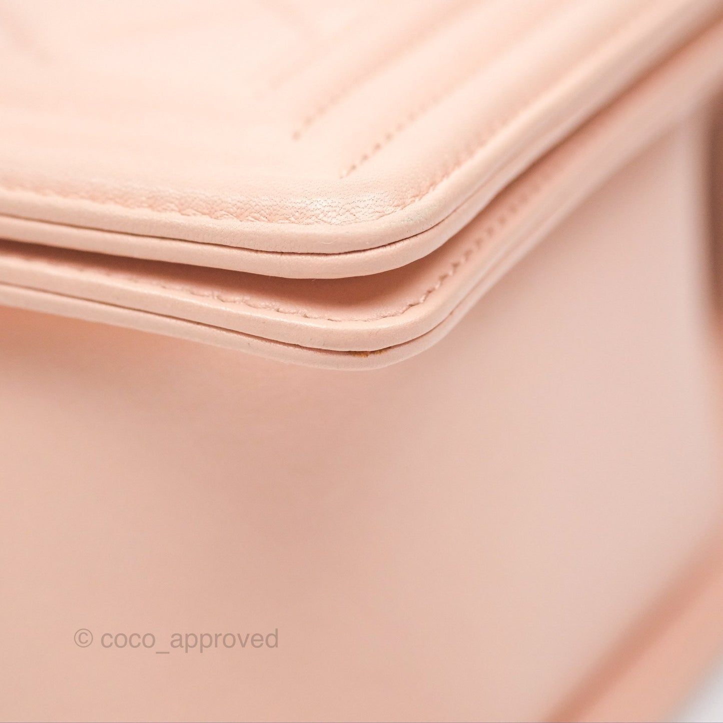 Chanel Quilted New Medium Boy Pink Lambskin Ruthenium Hardware