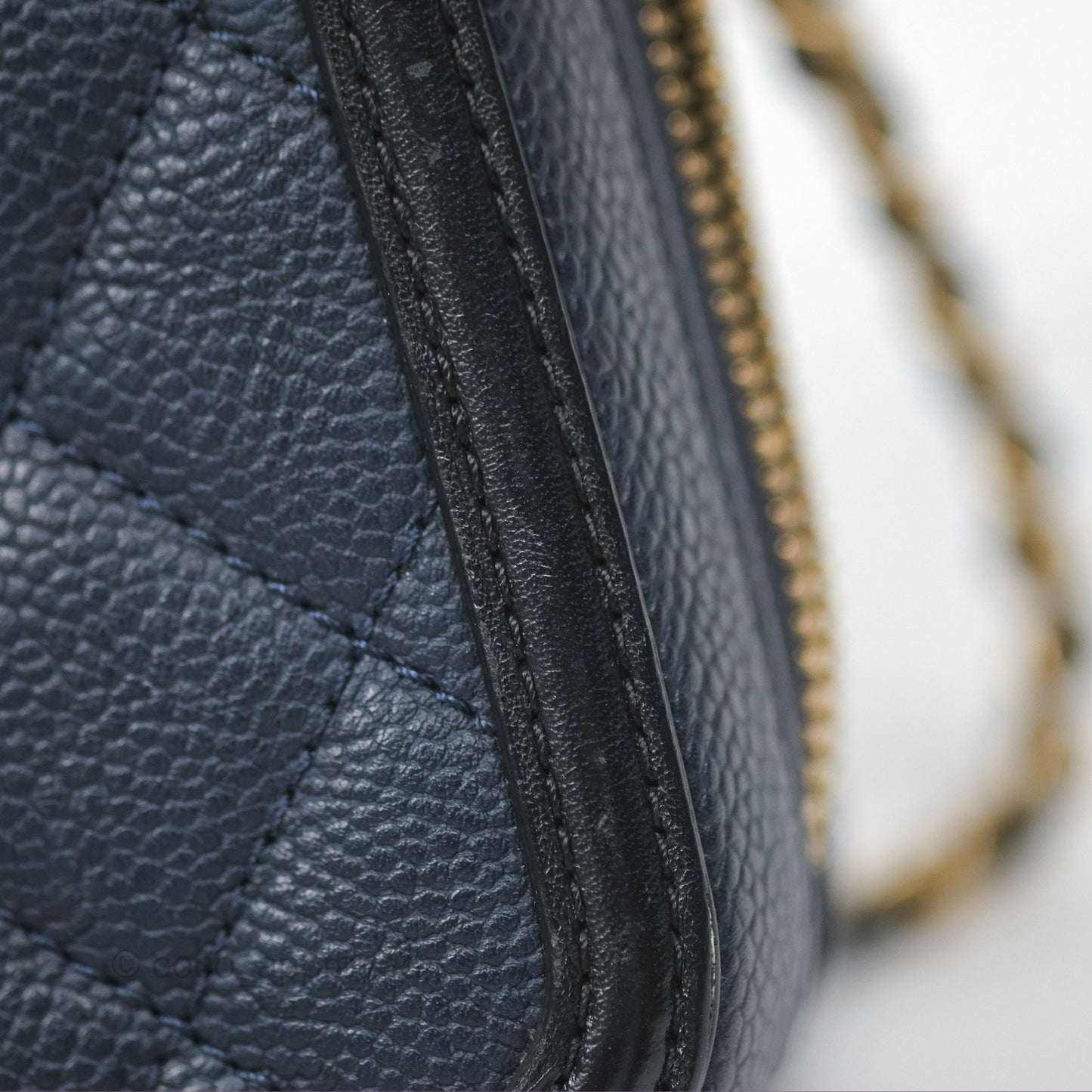 Chanel Quilted Small CC Filigree Vanity Case Navy Black Caviar Gold Hardware