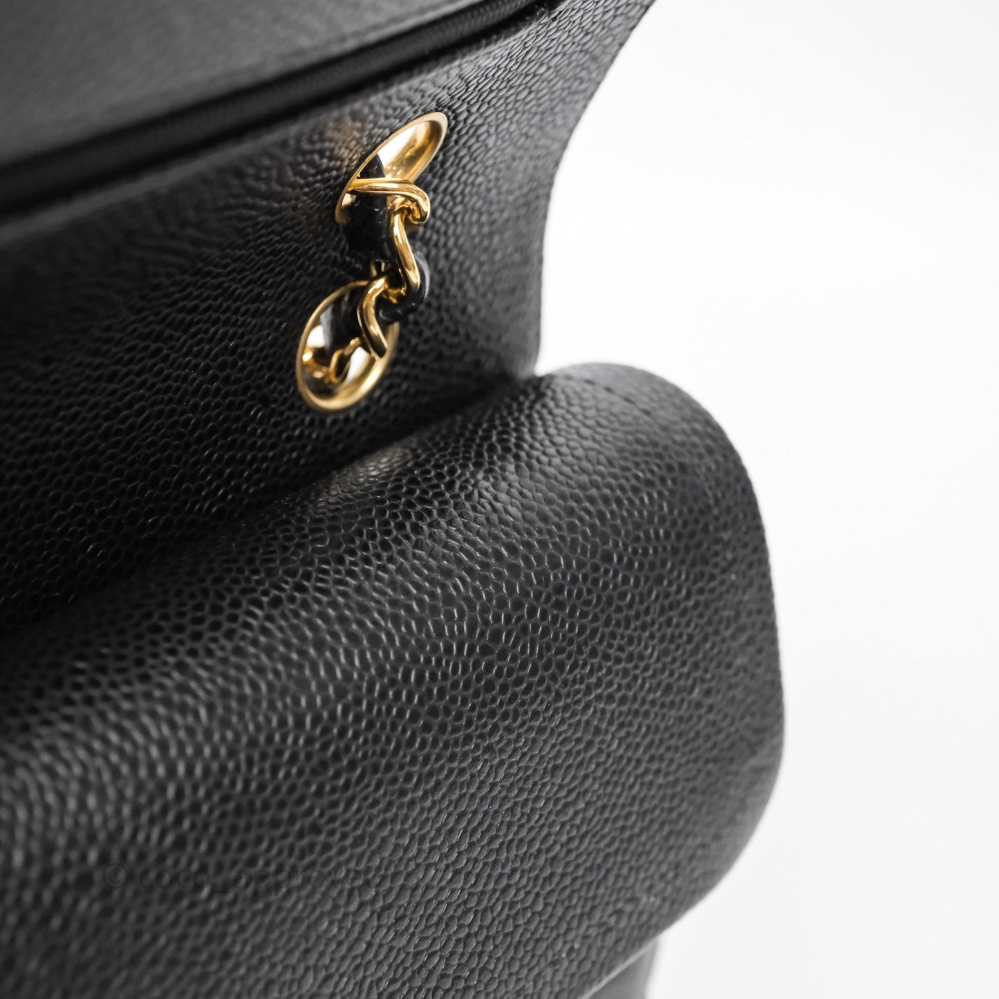 Chanel Classic M/L Medium Flap Quilted Black Caviar Gold Hardware