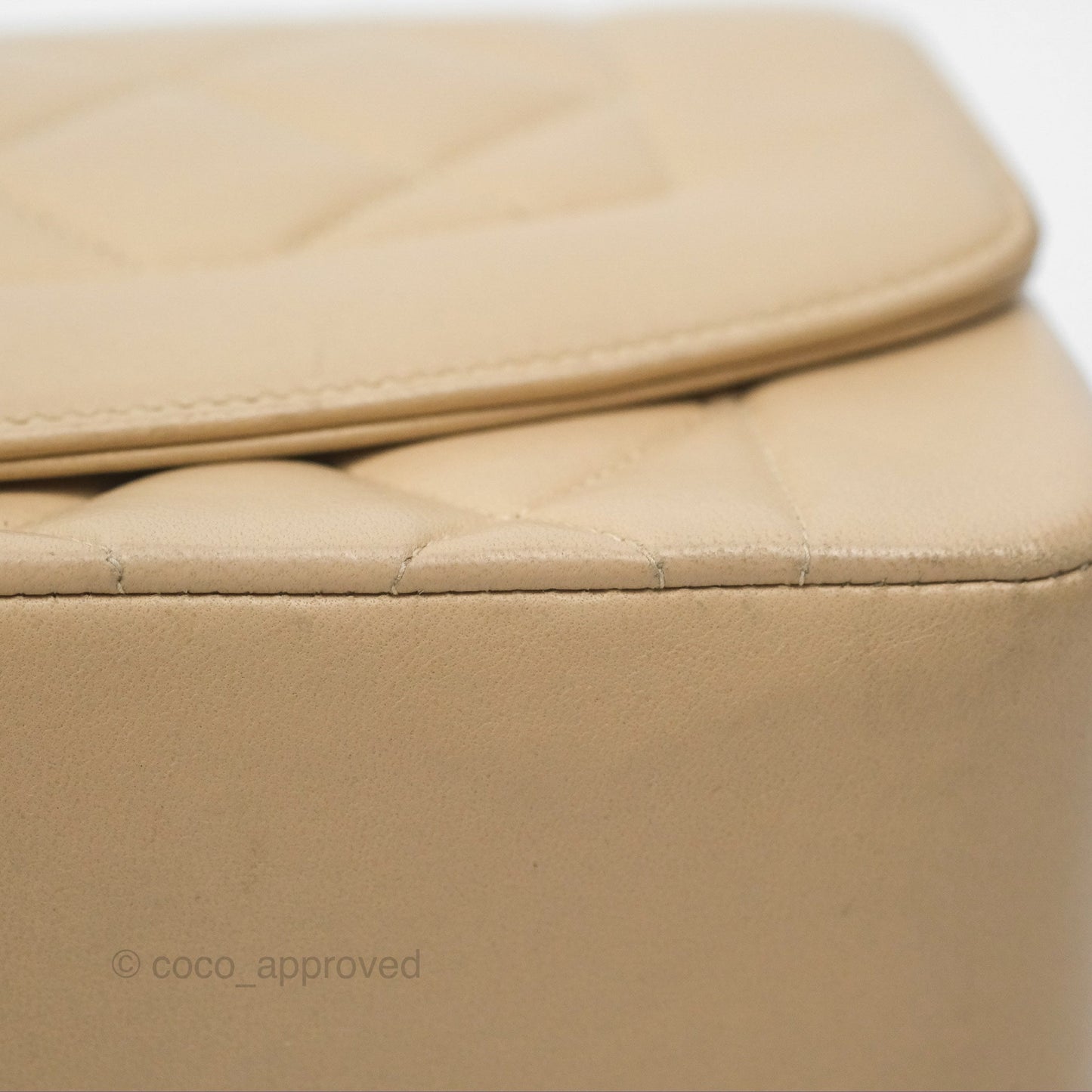 Chanel Vintage Small Quilted Classic Diana Flap Bag Beige Lambskin 24K Gold Hardware