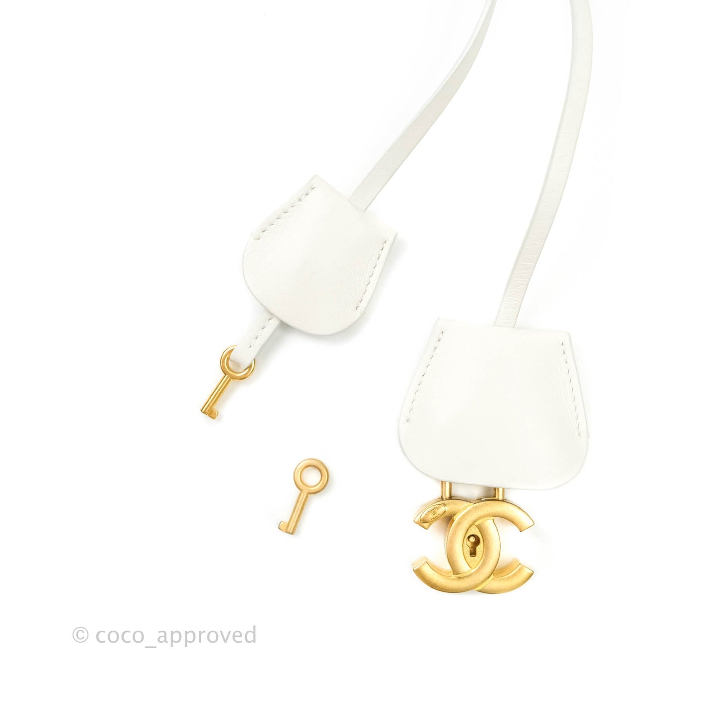 Chanel Quilted Small CC Filigree Vanity Case White Caviar
