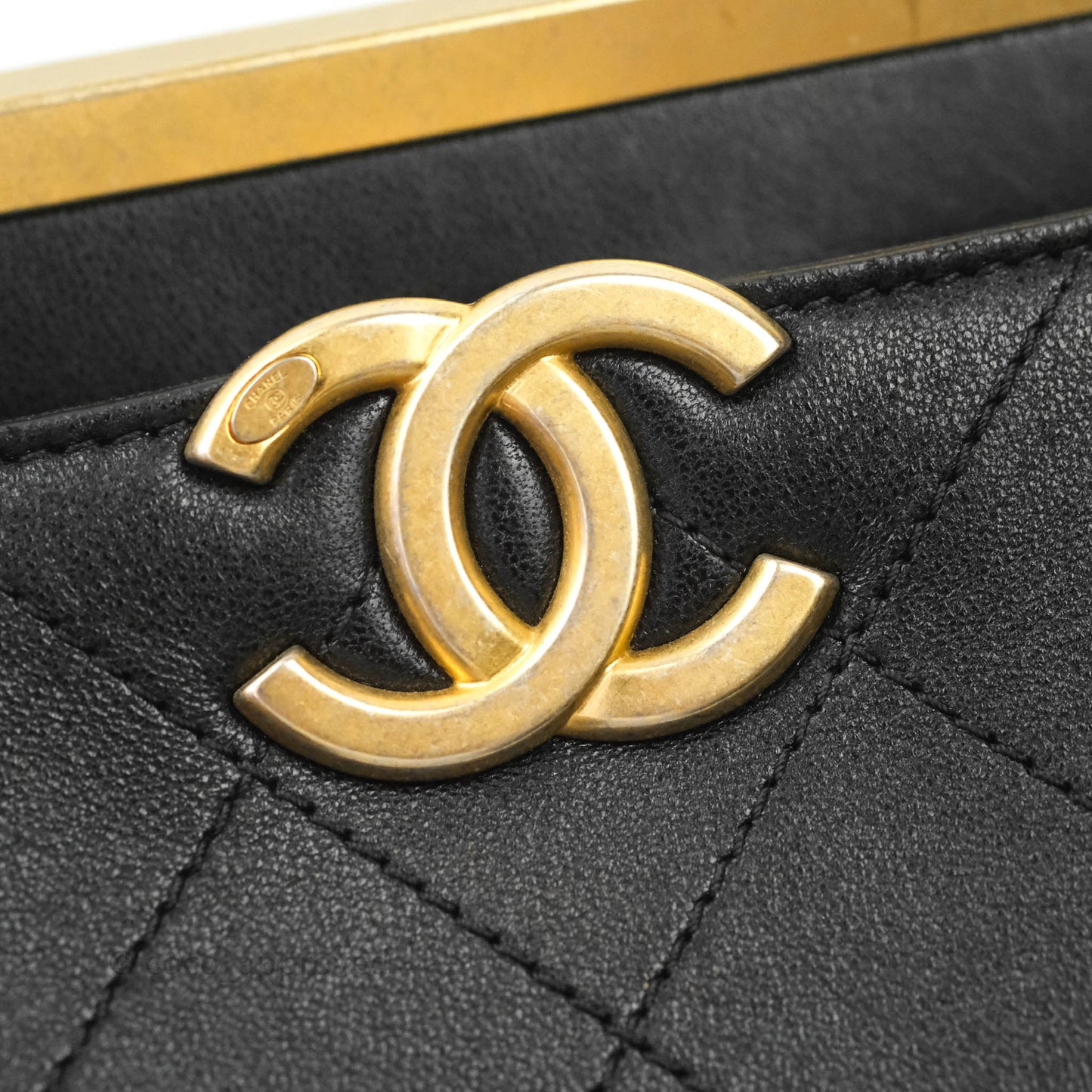 Chanel Flat Quilted Coco Luxe Large Shopping Bag Black Aged Gold Hardware 18P