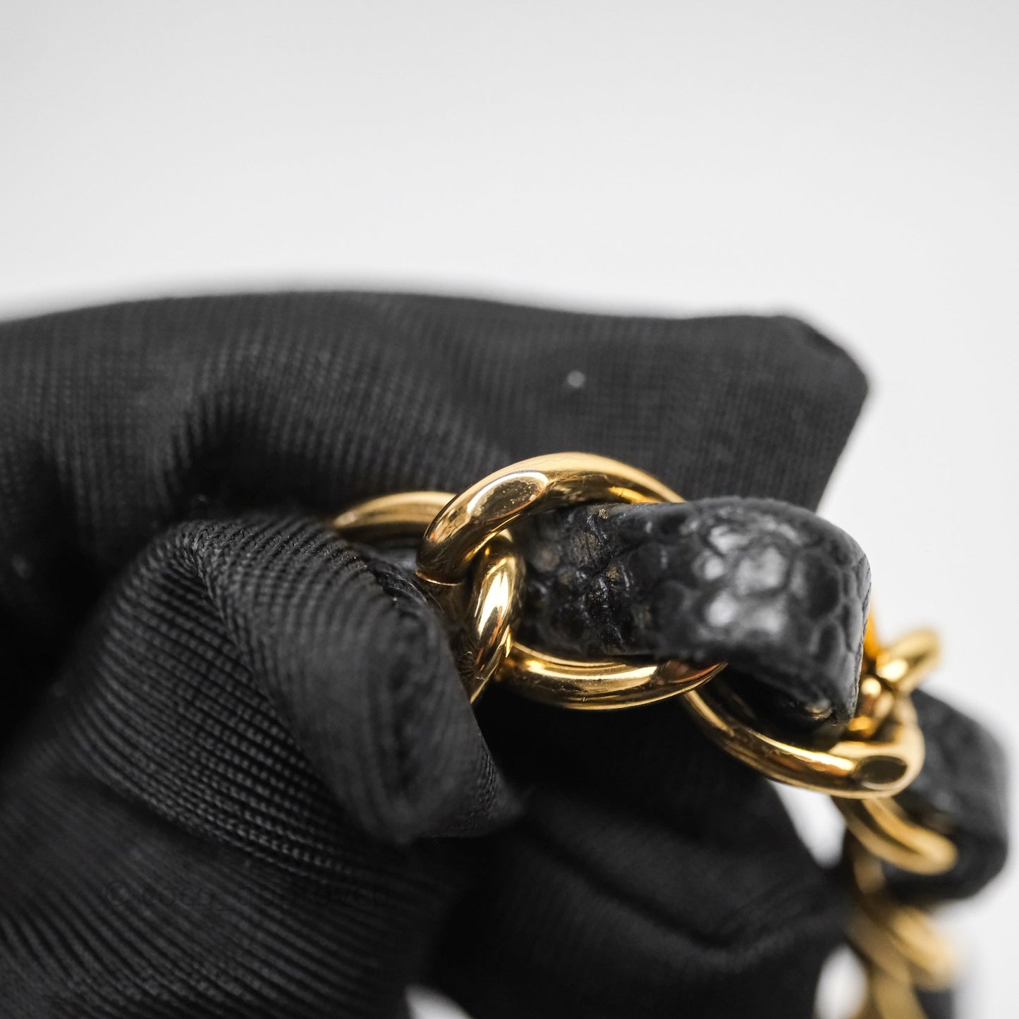 Chanel Classic M/L Medium Flap Quilted Black Caviar Gold Hardware