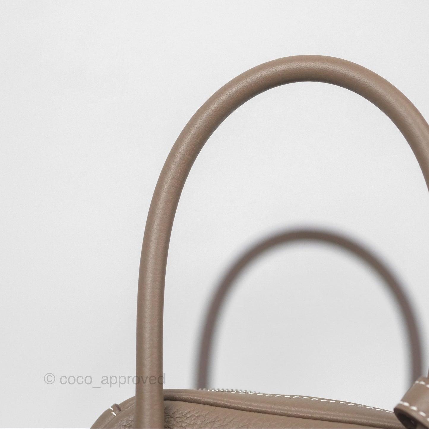 Hermès Lindy 26 Clemence Etoupe 18 Palladium Hardware