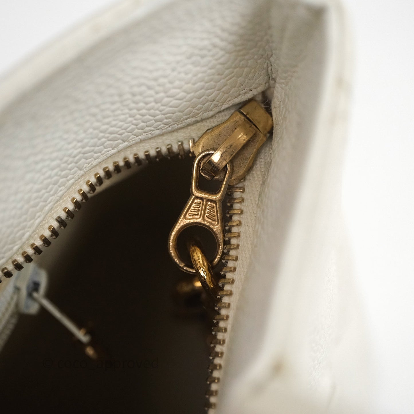 Chanel Vintage Medallion CC White Caviar Tote Bag Gold Hardware
