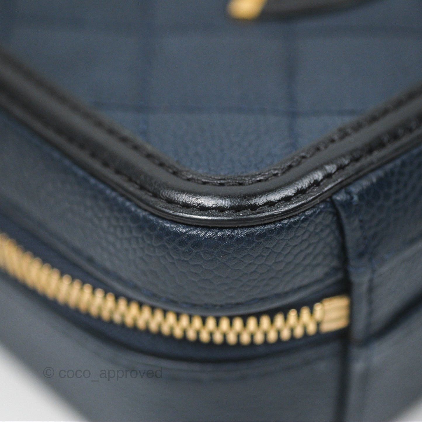 Chanel Quilted Small CC Filigree Vanity Case Navy Black Caviar Gold Hardware