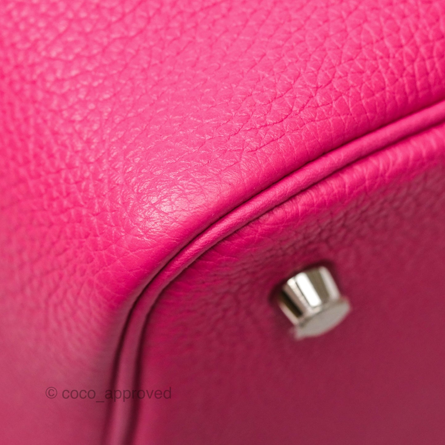 Hermès Picotin Lock 22 Rose Shocking 5R Taurillon Maurice Palladium Hardware