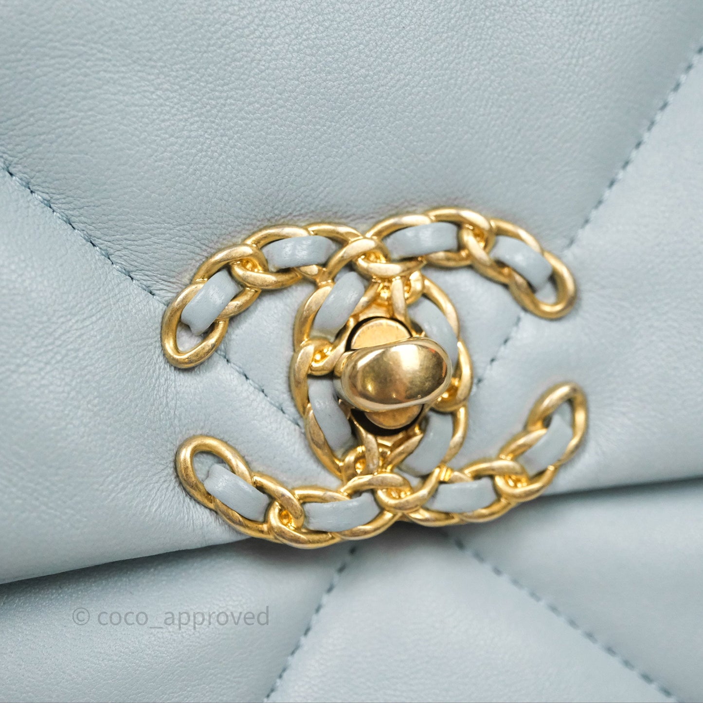 Chanel 19 Medium Blue Mixed Hardware