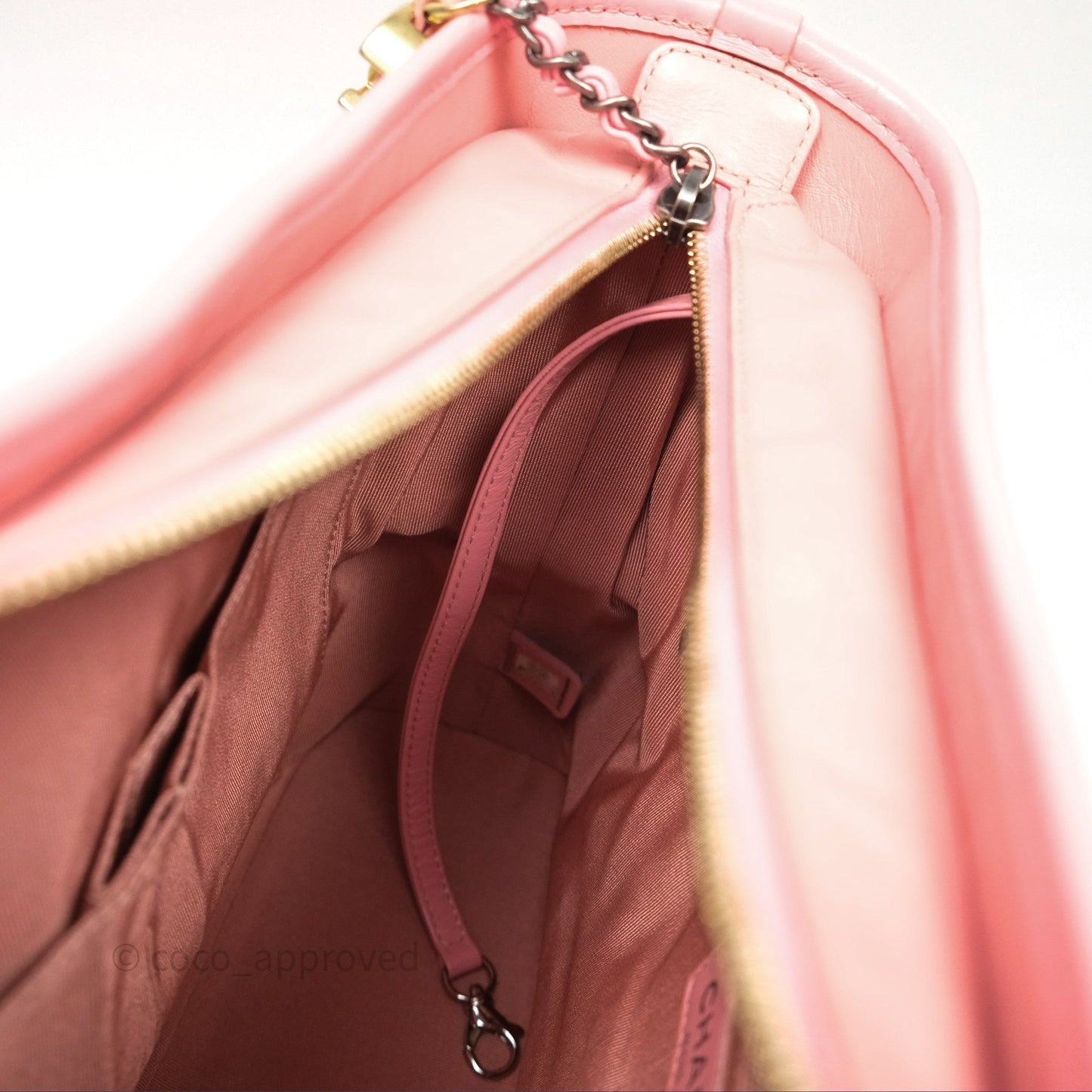 Chanel Large Gabrielle Hobo Pink Aged Calfskin Mixed Hardware 19S