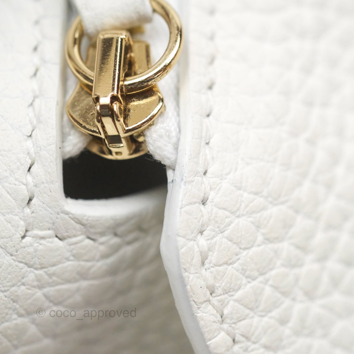 Hermès Mini Lindy 20 New White 0U Clemence Gold Hardware