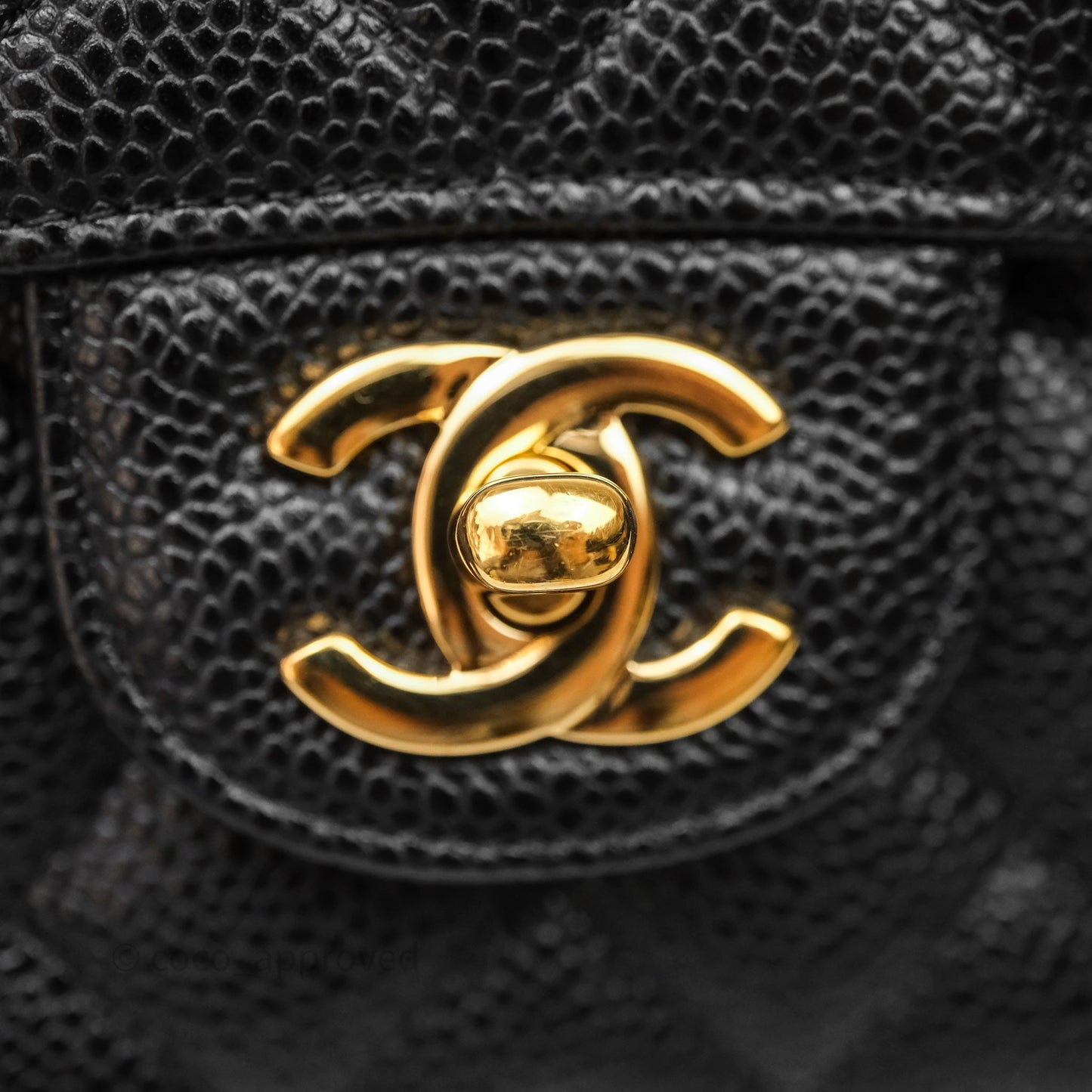 Chanel Classic M/L Medium Flap Quilted Black Caviar Gold Hardware