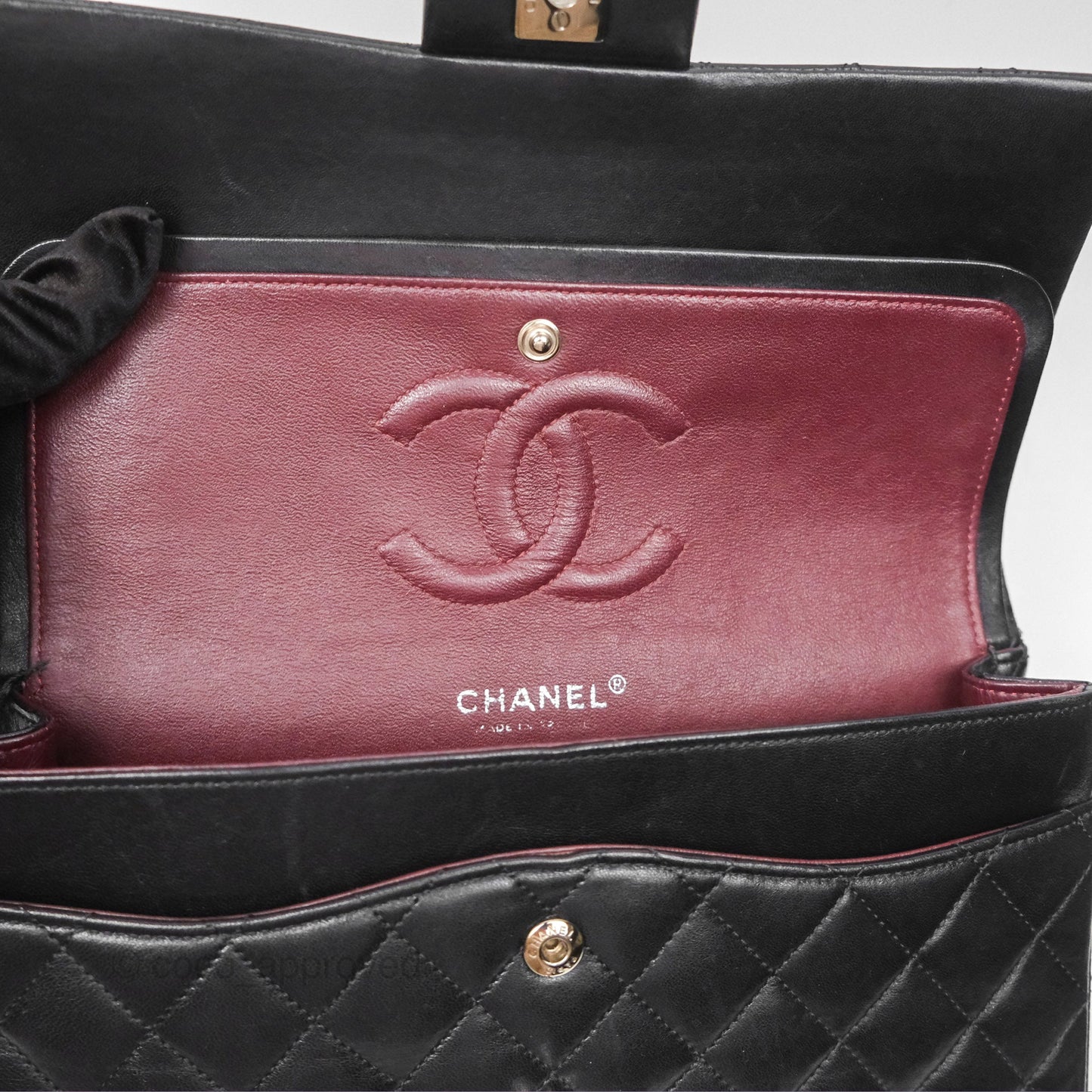 Chanel Classic M/L Medium Flap Quilted Black Lambskin Silver Hardware