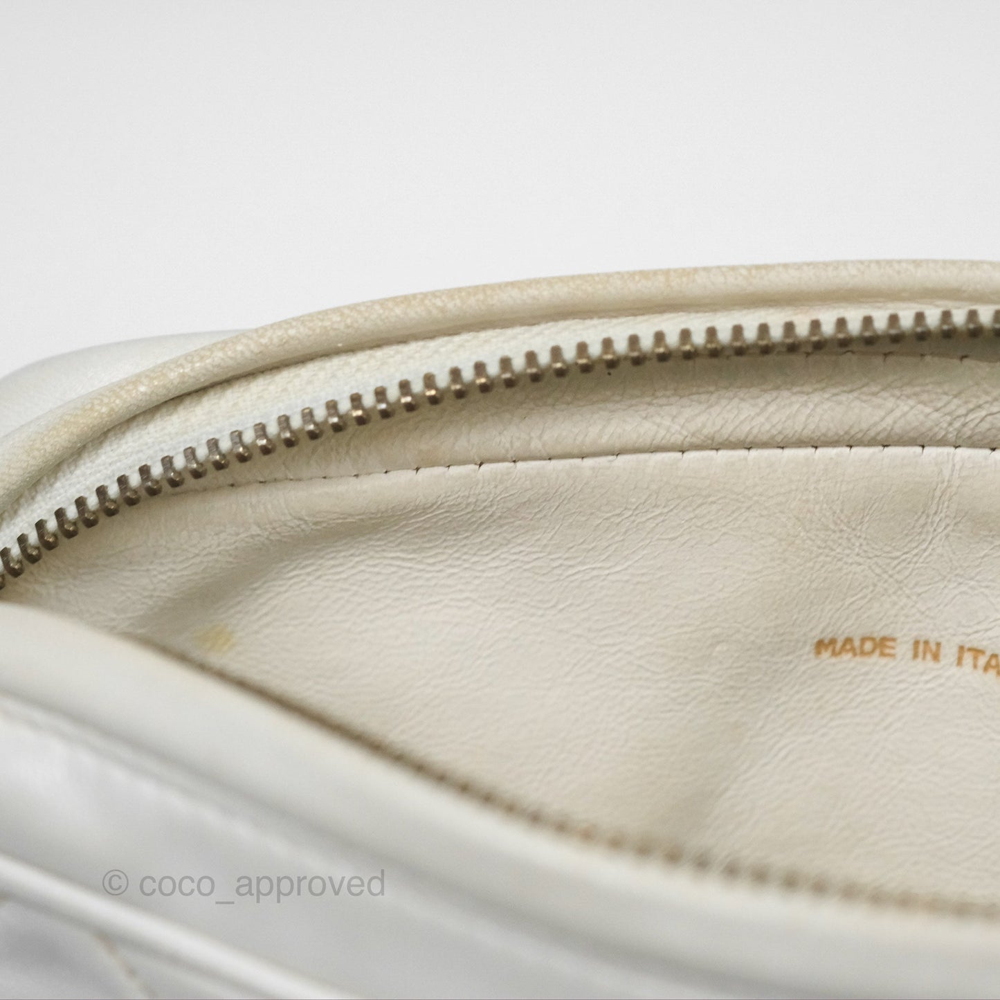 Chanel Vintage Small Camera Bag White Lambskin Gold Hardware