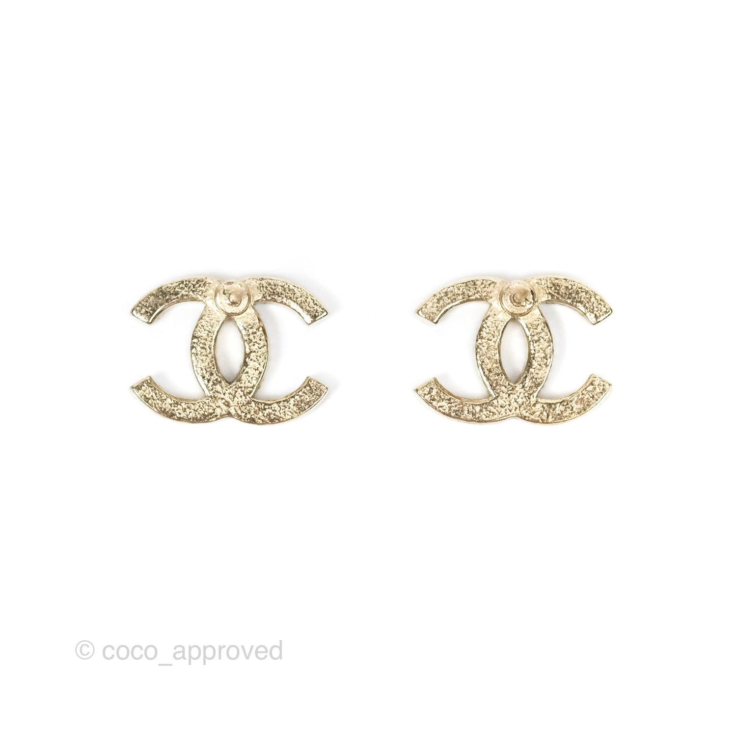Chanel CC Crystals Earrings Gold Tone 15P