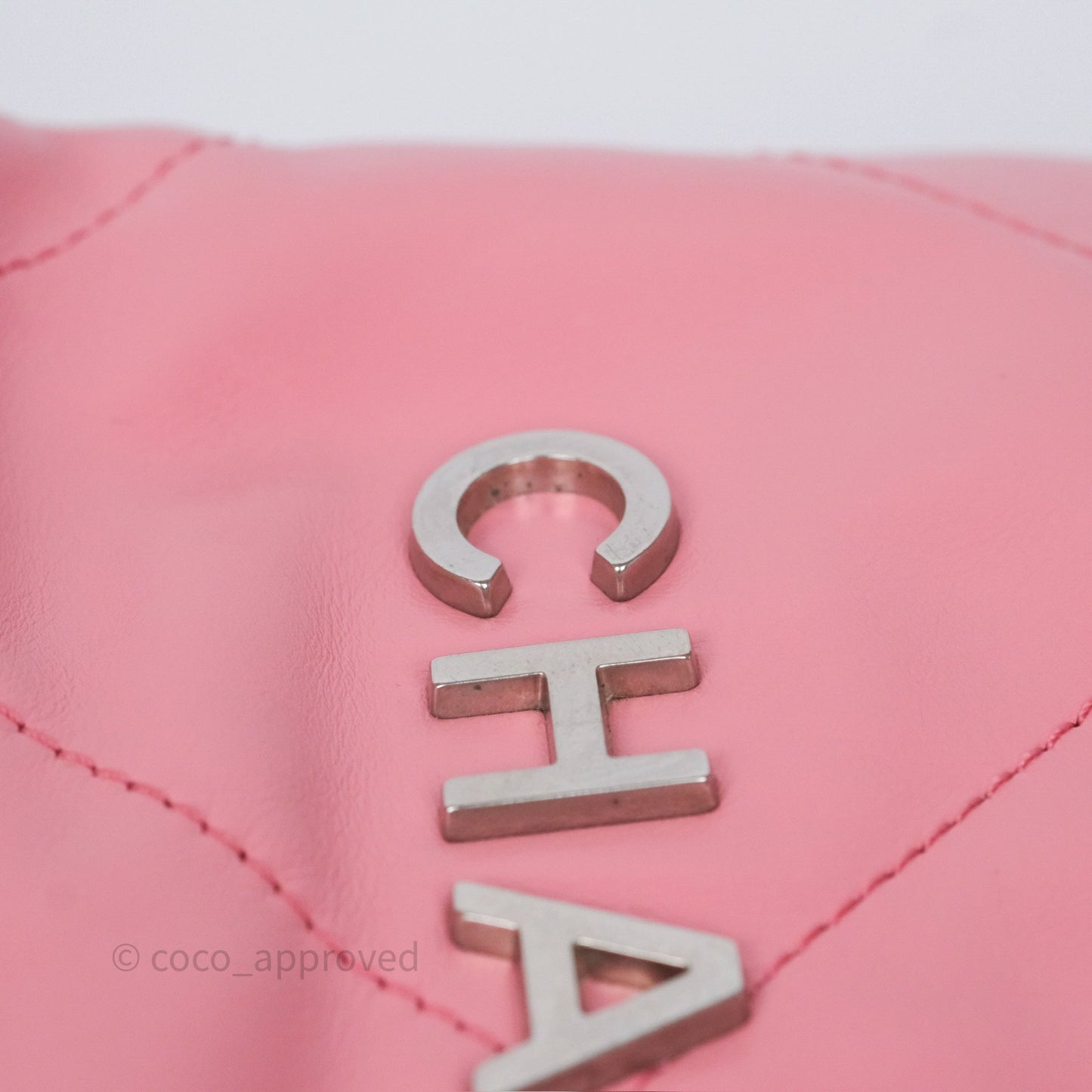 Chanel 22 Mini Bag Pink Shiny Crumpled Calfskin Matte Silver Hardware