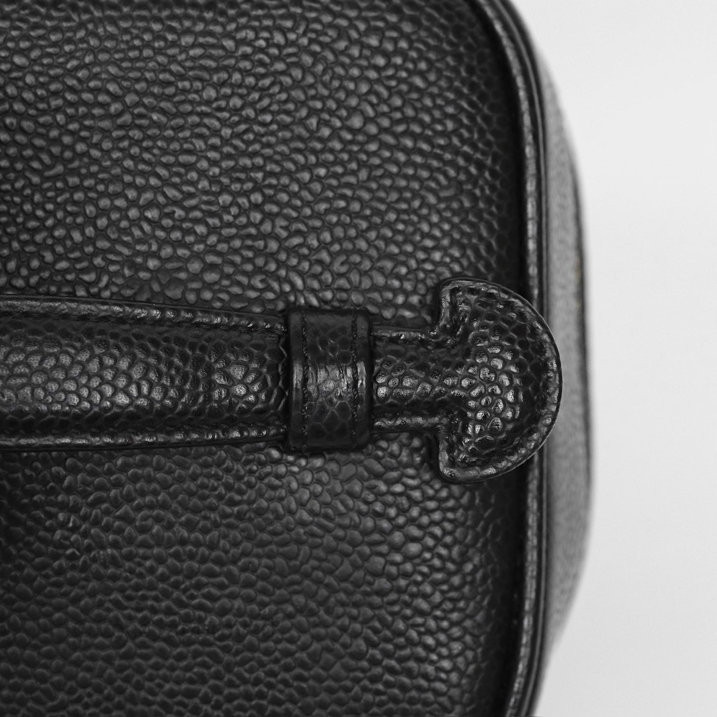 Chanel Vintage Vanity Case Black Caviar Gold Hardware