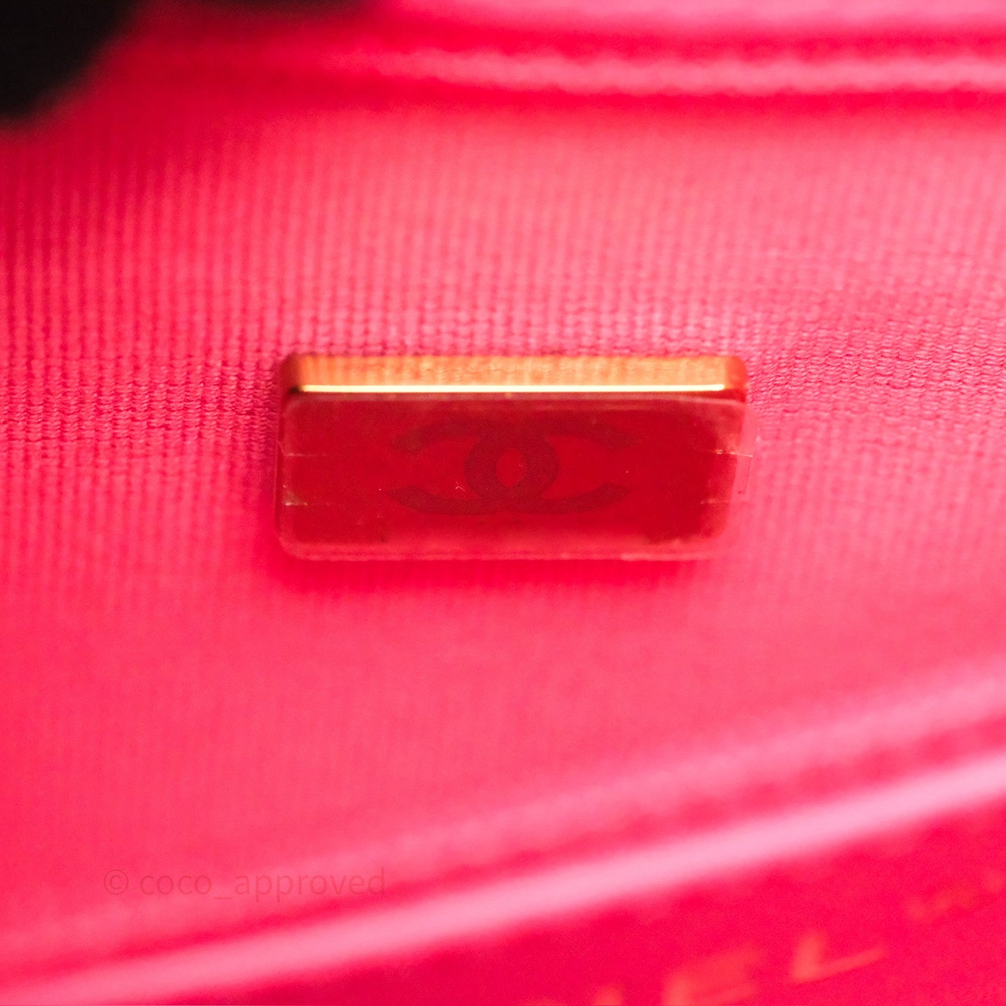 Chanel Kelly Bag Pink Shiny Calfskin Aged Gold Hardware