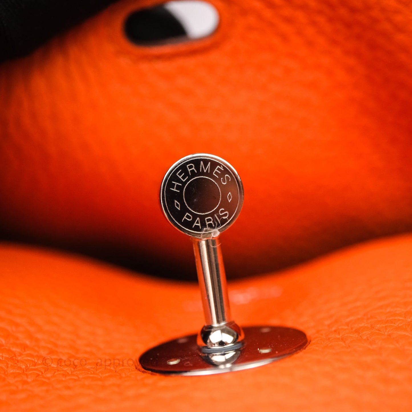 Hermès Lindy 30 Orange 93 Clemence Palladium Hardware