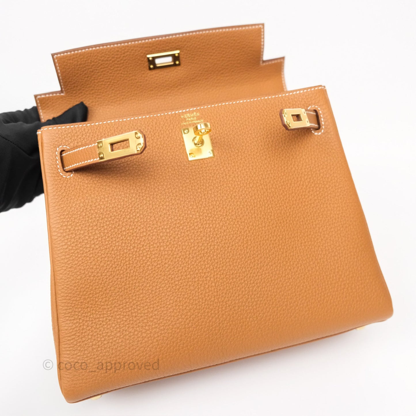 Hermès Kelly Retourne 25 Gold Togo Gold Hardware