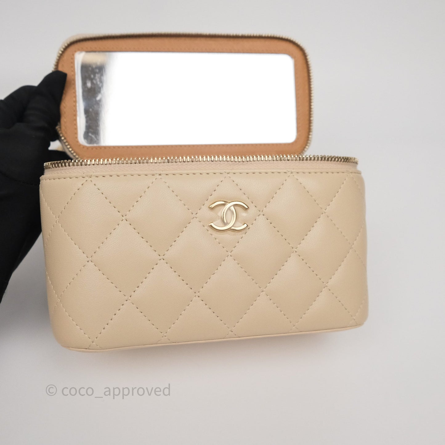 Chanel Vanity Rectangular Top Handle Ecru/Beige Lambskin Gold Hardware 23P