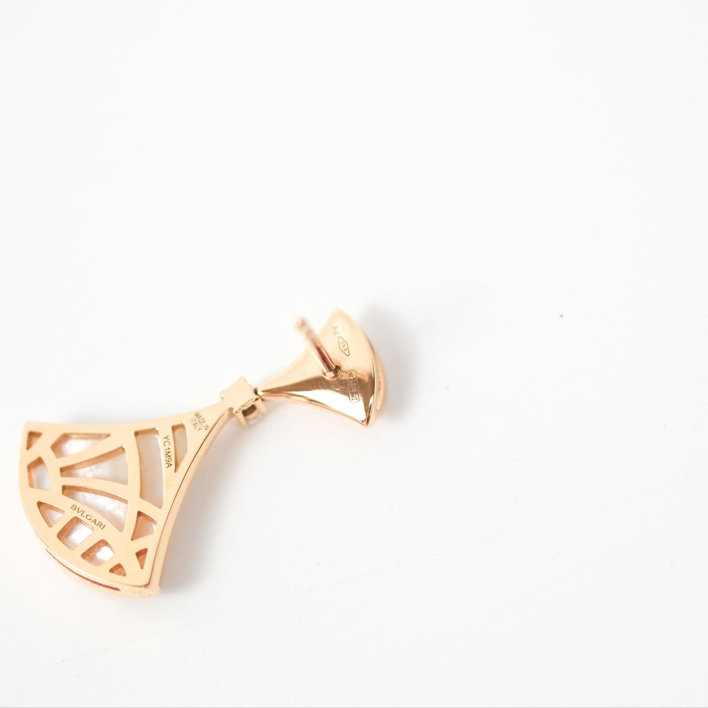 Bvlgari Divas' Dream 18K Rose Gold Mother of Pearl Diamond Earrings