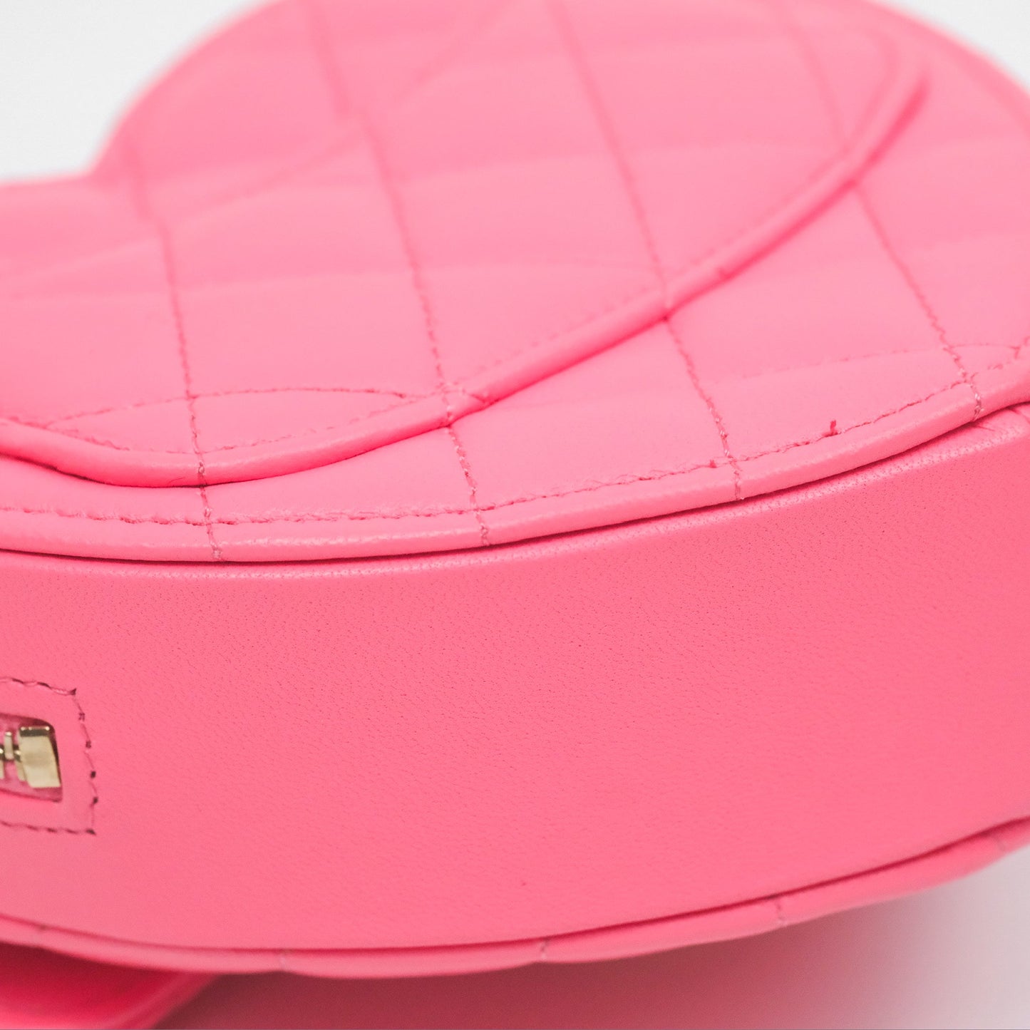 Chanel Small Heart Bag Pink Lambskin Gold Hardware 22S
