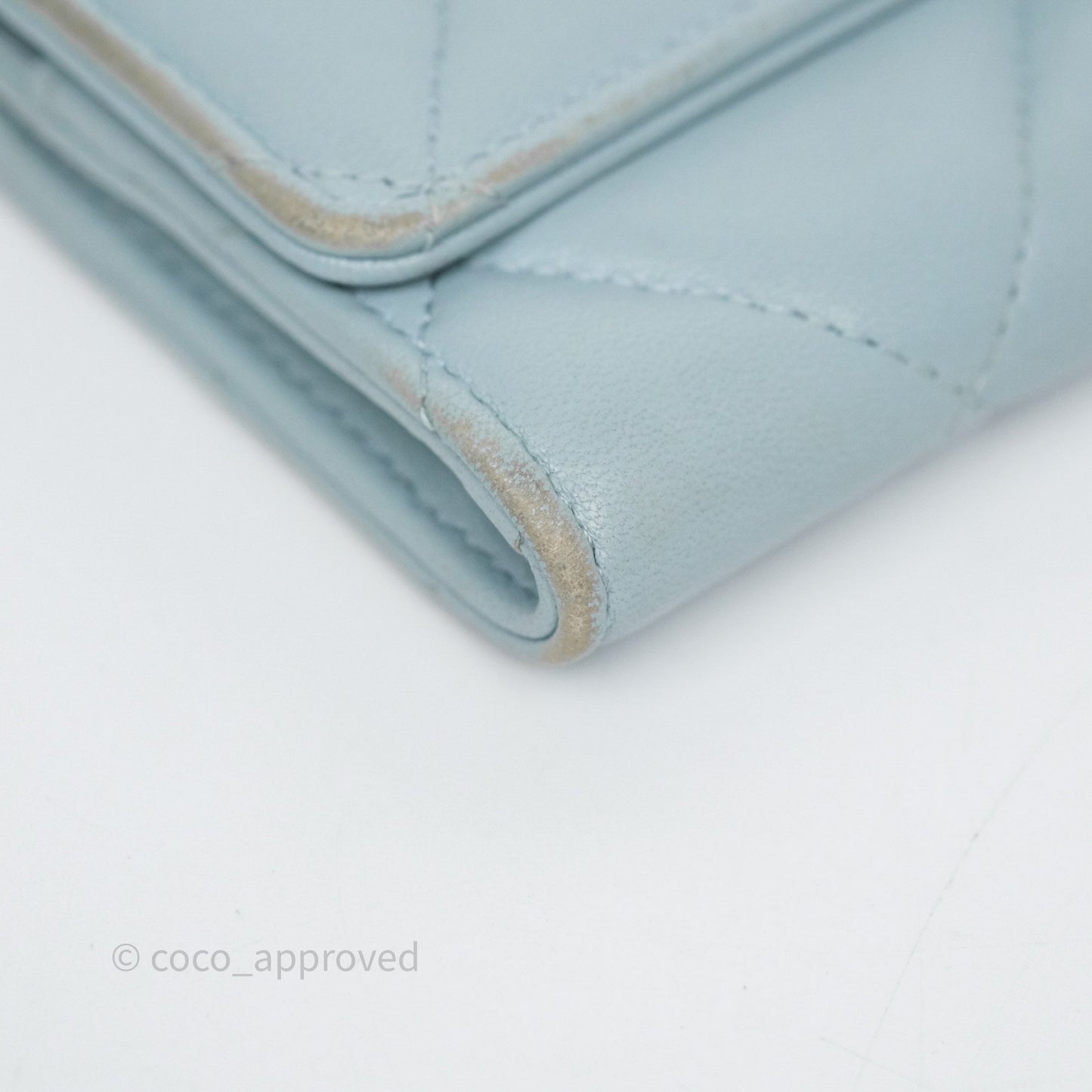 Chanel 19 Flap Card Holder Light Blue Lambskin