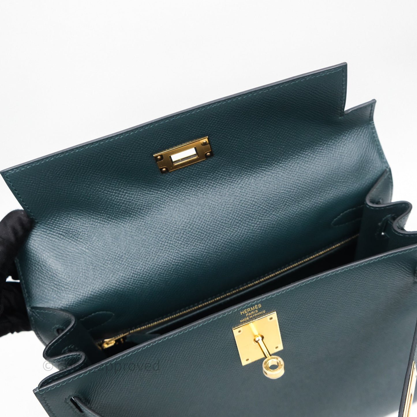 Hermès Kelly 28 Sellier Vert Cypres 6O Epsom Gold Hardware