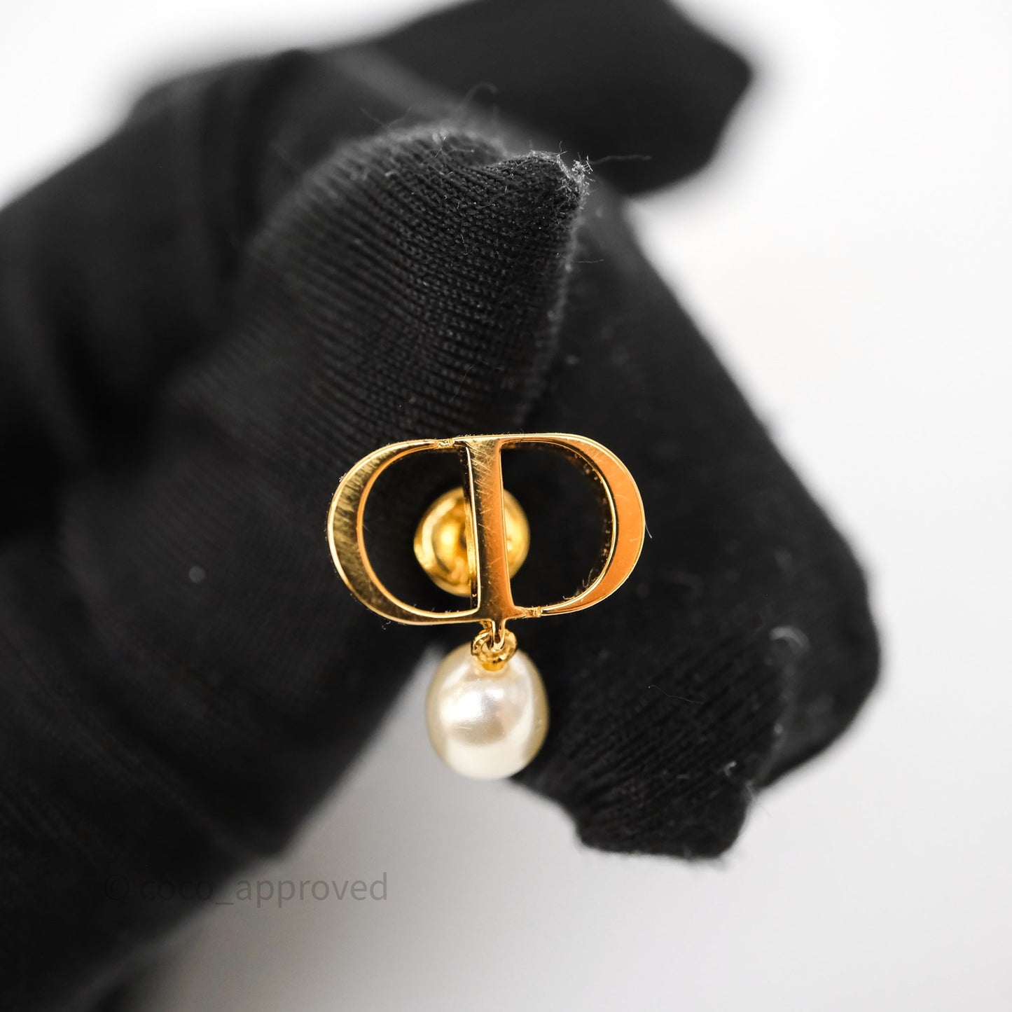 Christian Dior Petit CD Pearl Earrings Gold Tone
