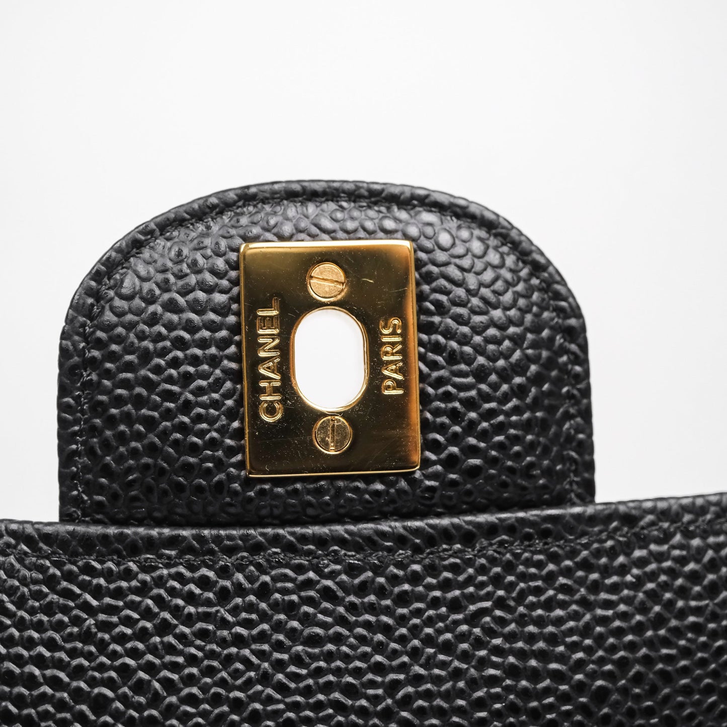 Chanel Classic M/L Medium Flap Quilted Black Caviar Gold Hardware