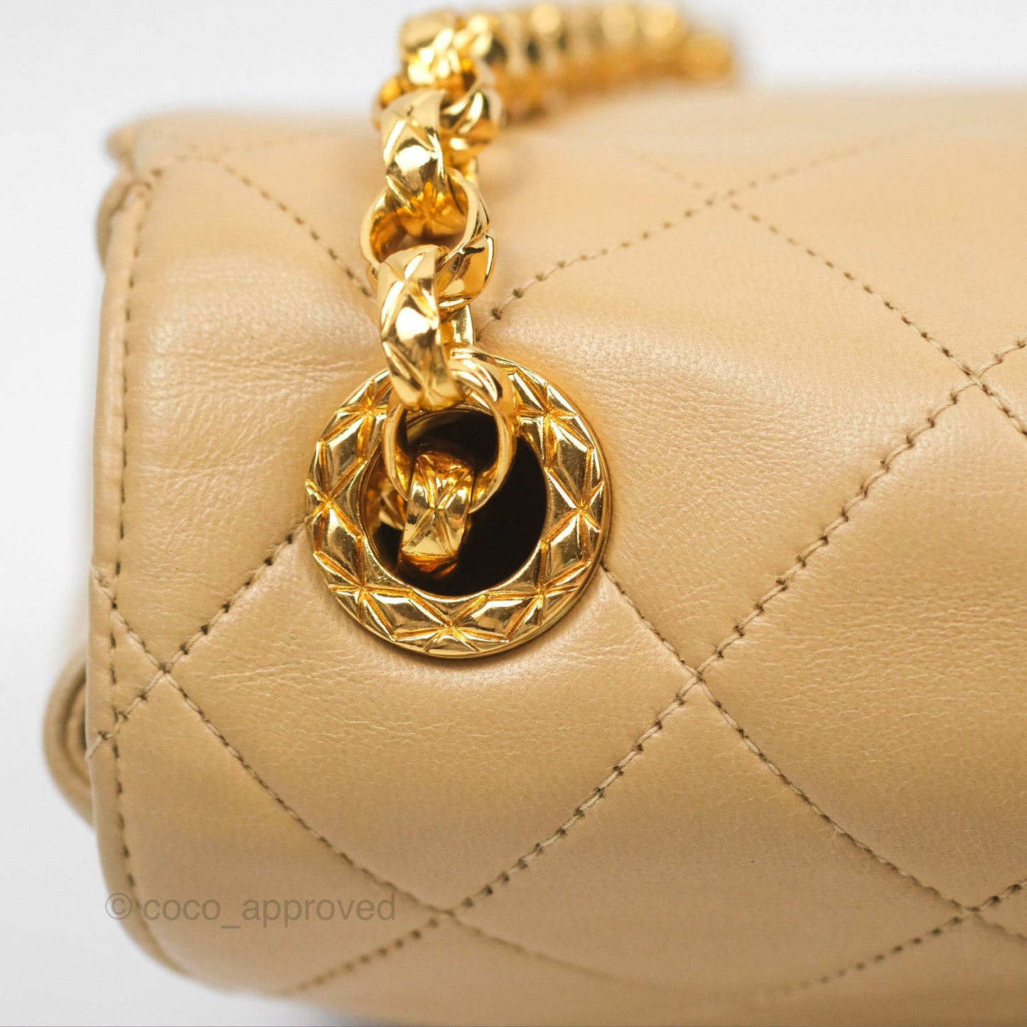 Chanel Vintage Flap Bag Beige Lambskin Gold Hardware