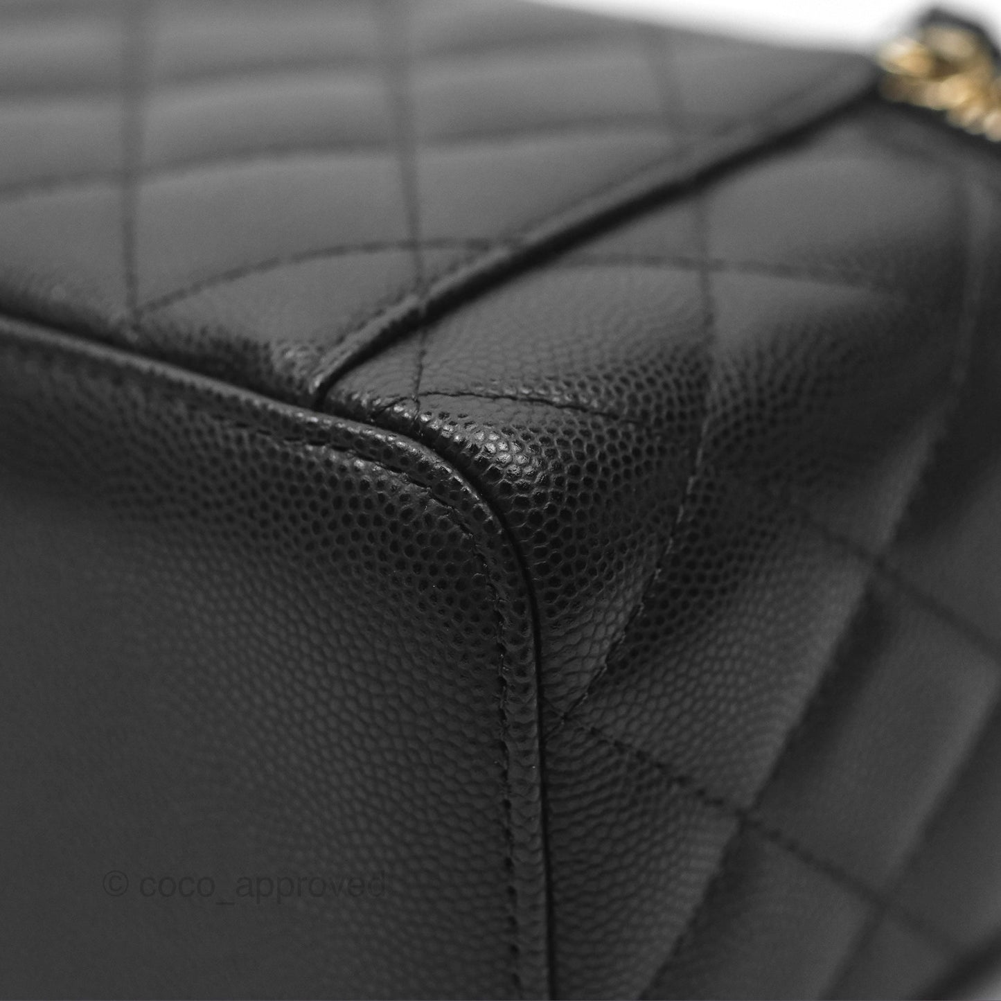 Chanel Vanity Rectangular With Chain Black Caviar Gold Hardware