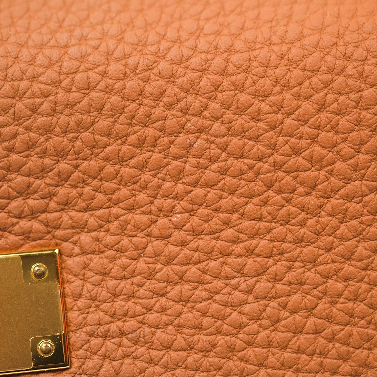 Hermès Kelly 28 Retourne Gold Togo Gold Hardware
