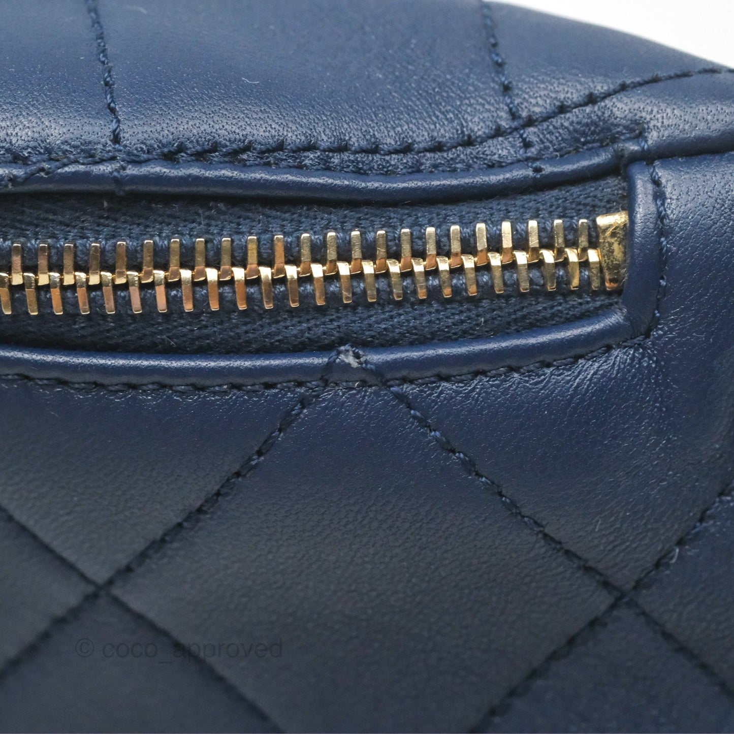Chanel Resin Bi-Color Chain Belt Bag Navy Lambskin Gold Hardware