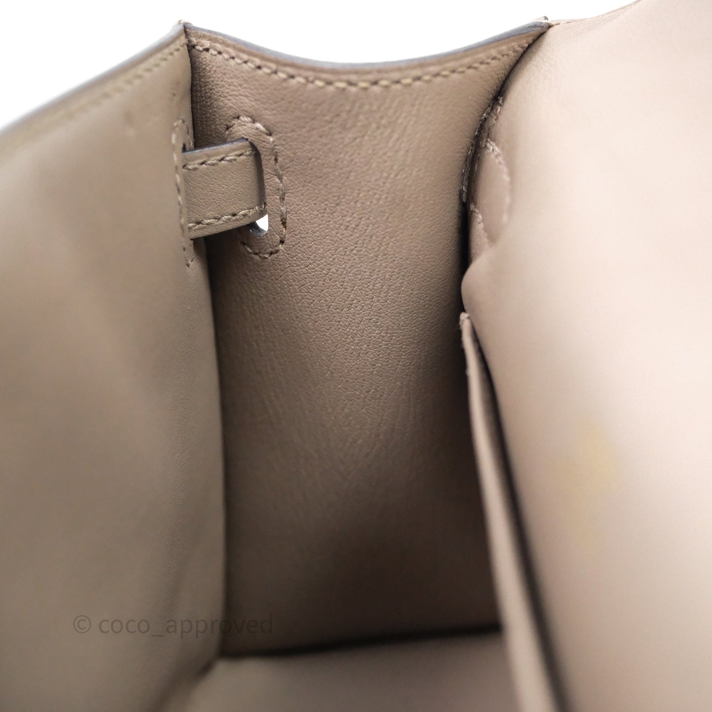 Hermès Kelly Pochette Gris Asphalte M8 Swift Gold Hardware