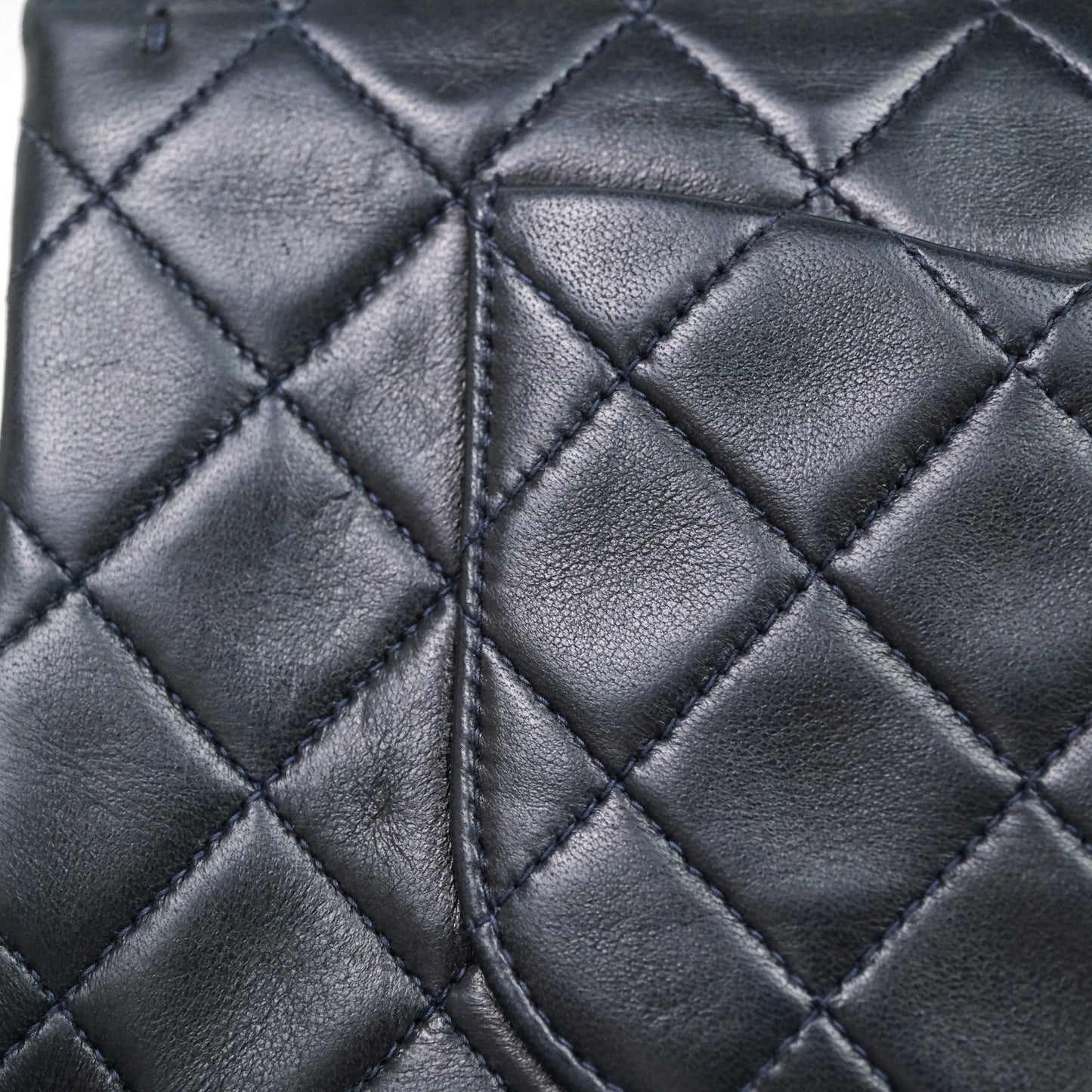 Chanel Vintage M/L Lambskin Medium Double Flap Bag Navy 24K Gold Hardware
