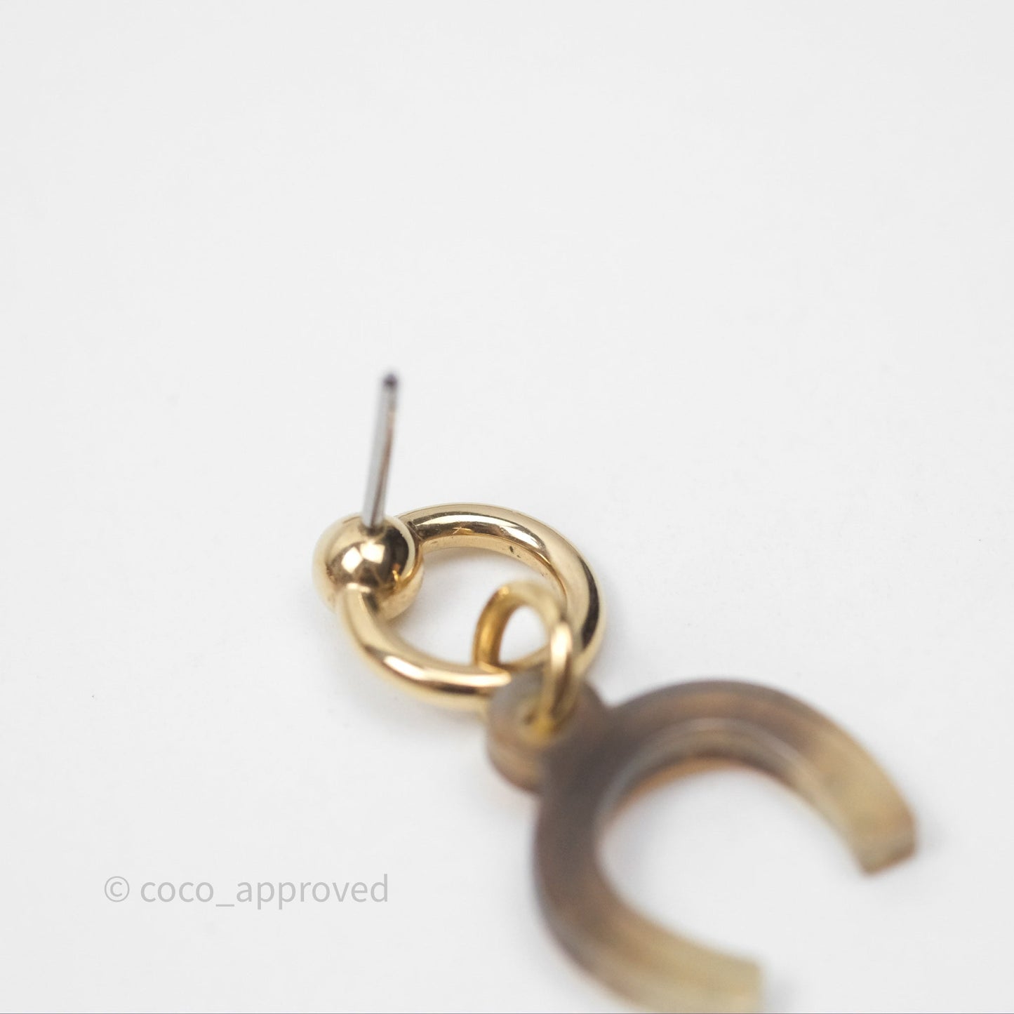 Hermès Amulette Equestre Earrings Gold Tone