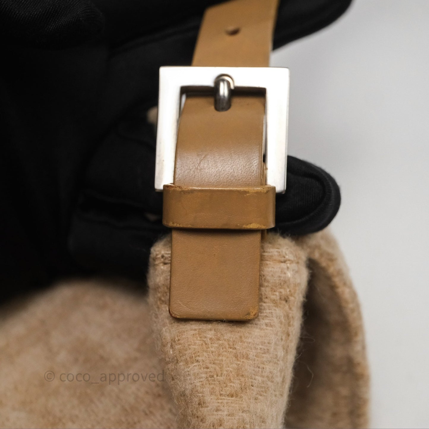 Fendi Vintage Baguette Shoulder Bag Wool Beige
