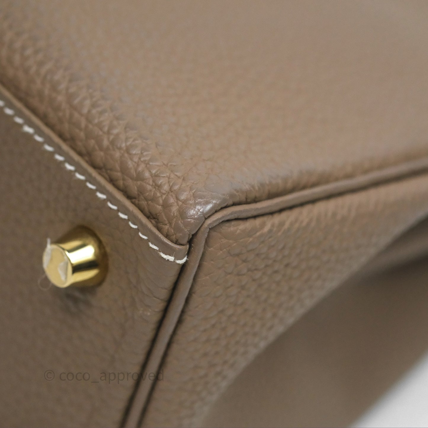 Hermès Retourne Kelly 25 Etoupe 18 Togo Gold Hardware