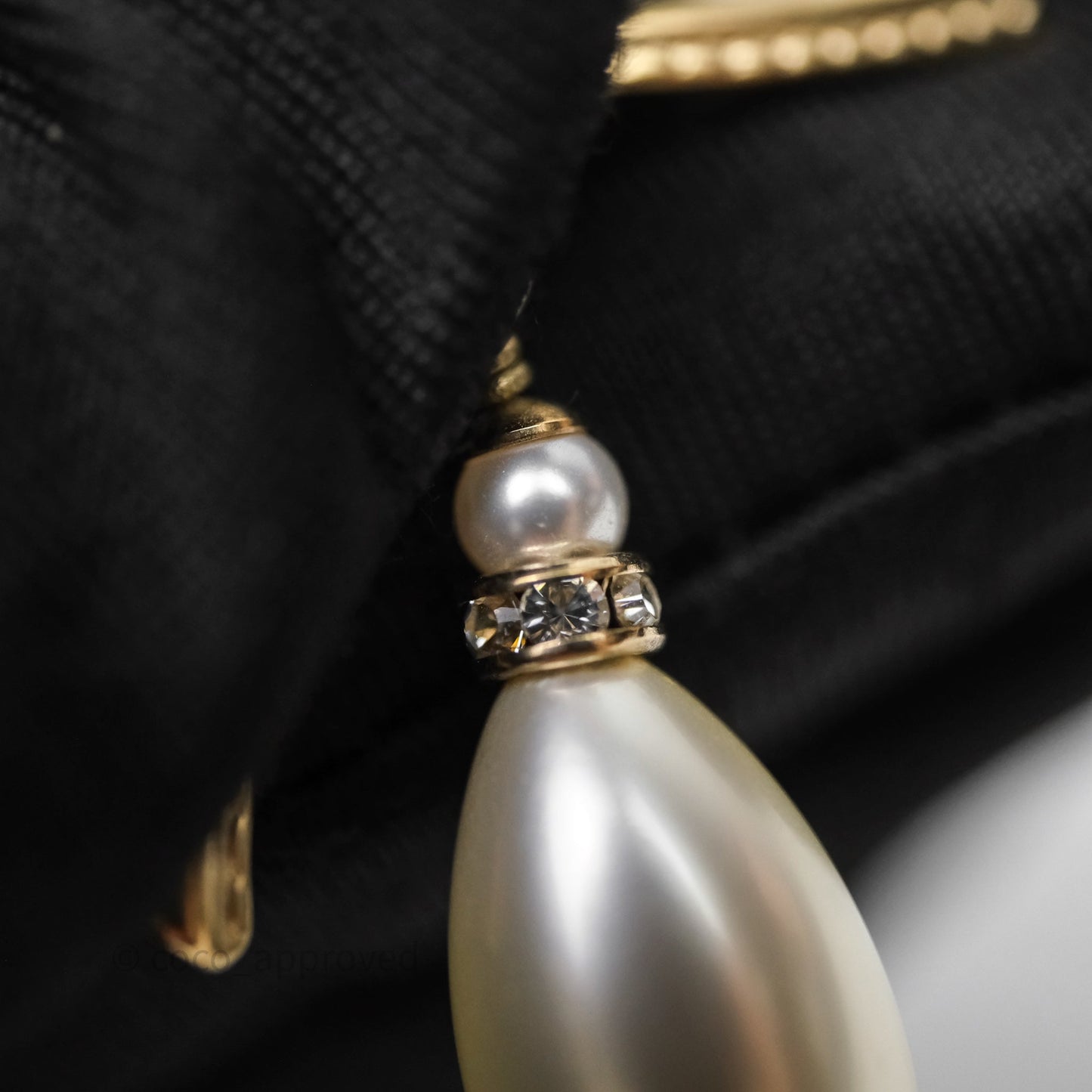 Chanel CC Pearl Drop Bow Earrings Gold Tone 22S