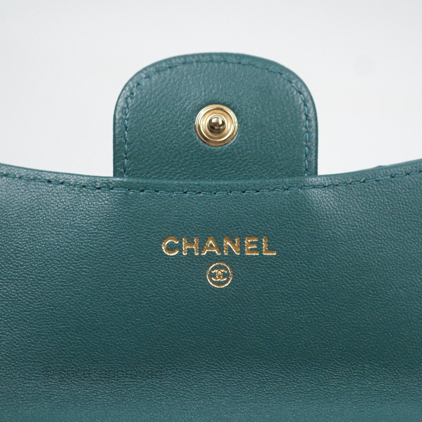 Chanel Mini Handle Clutch With Chain Green Lambskin Aged Gold Hardware